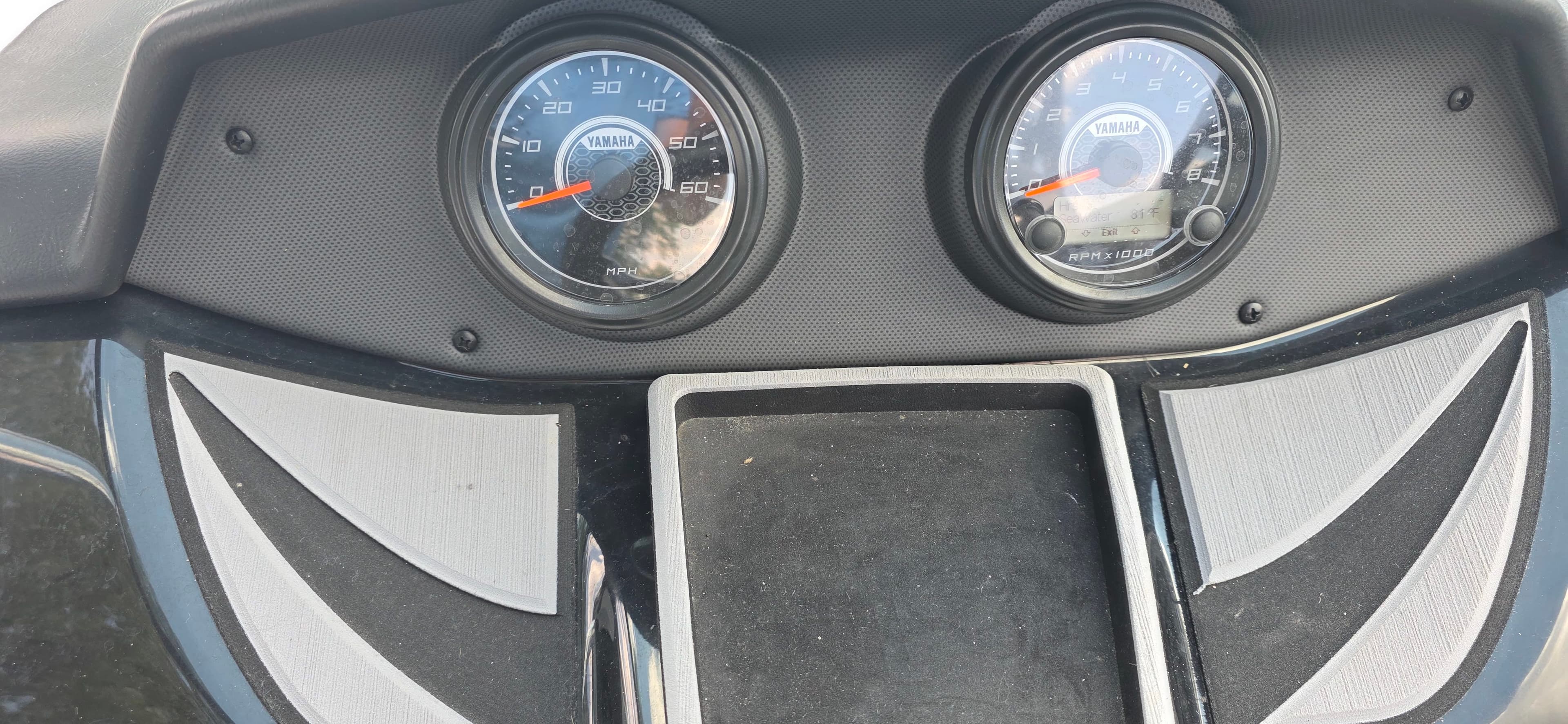 2018 Yamaha AR 195 thumbnail 1