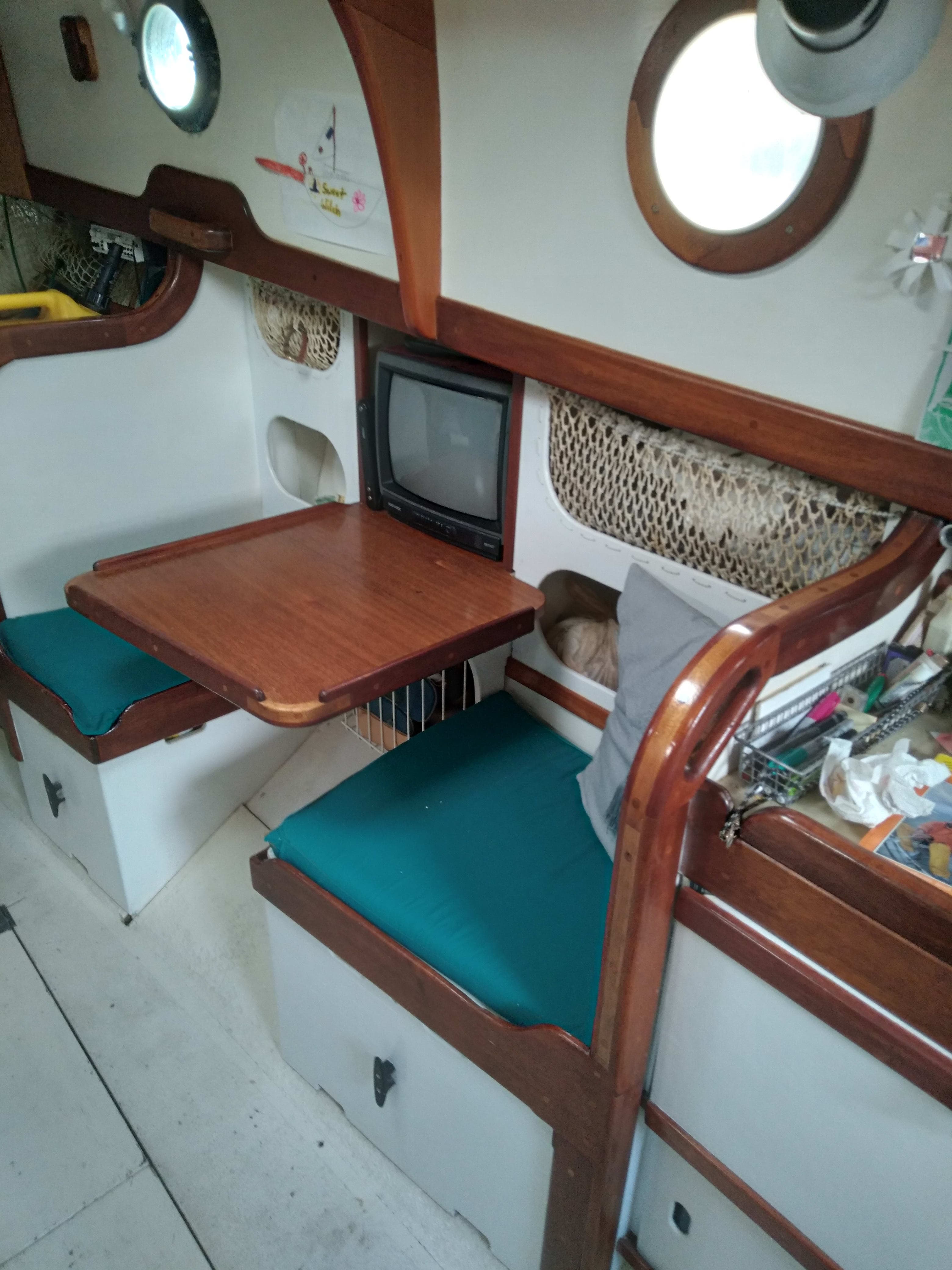 1976 Greenwich Yachts Thomas Colvin Saugeen Witch schooner thumbnail 2