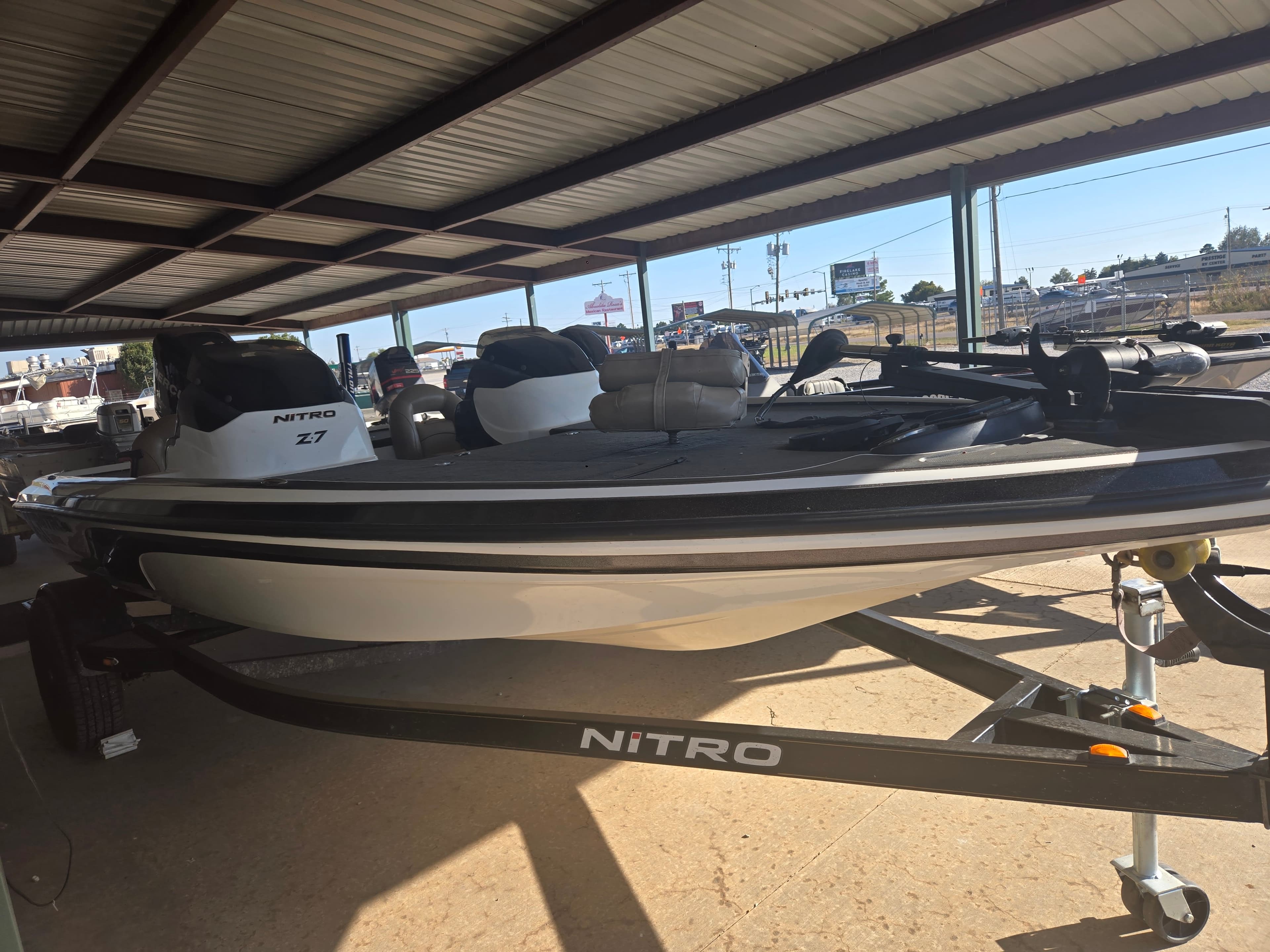 2010 Nitro Z-7 thumbnail 1