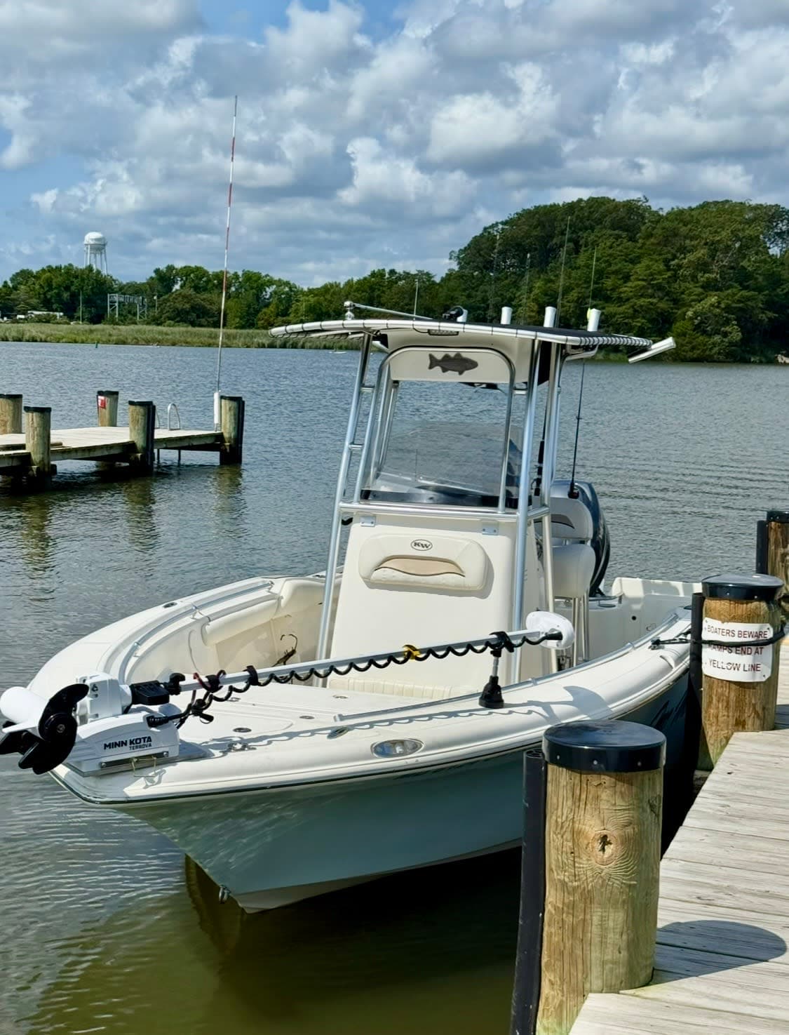2010 Key West 211 blue water