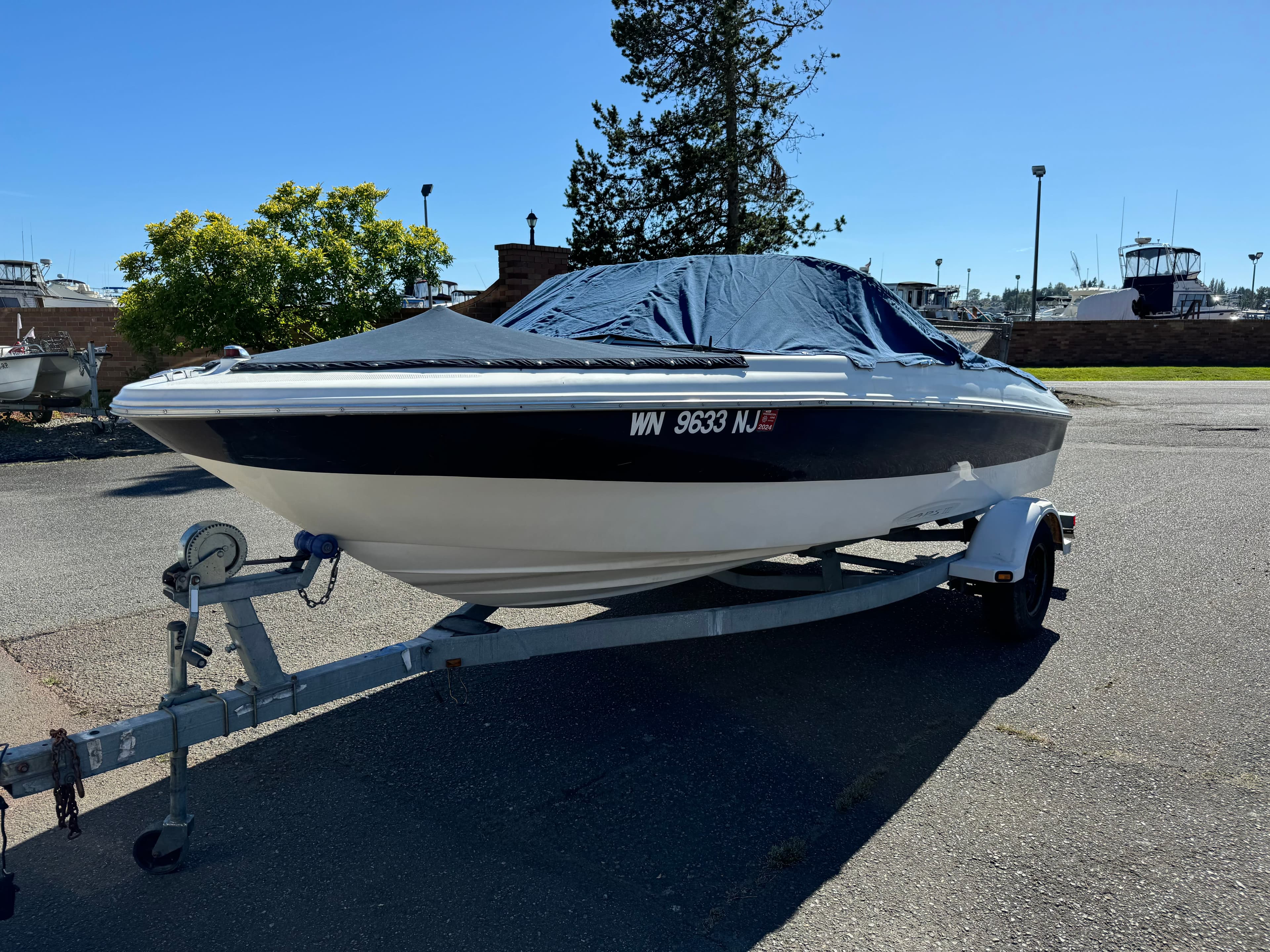 2001 Bayliner Capri Sport 185 thumbnail 1