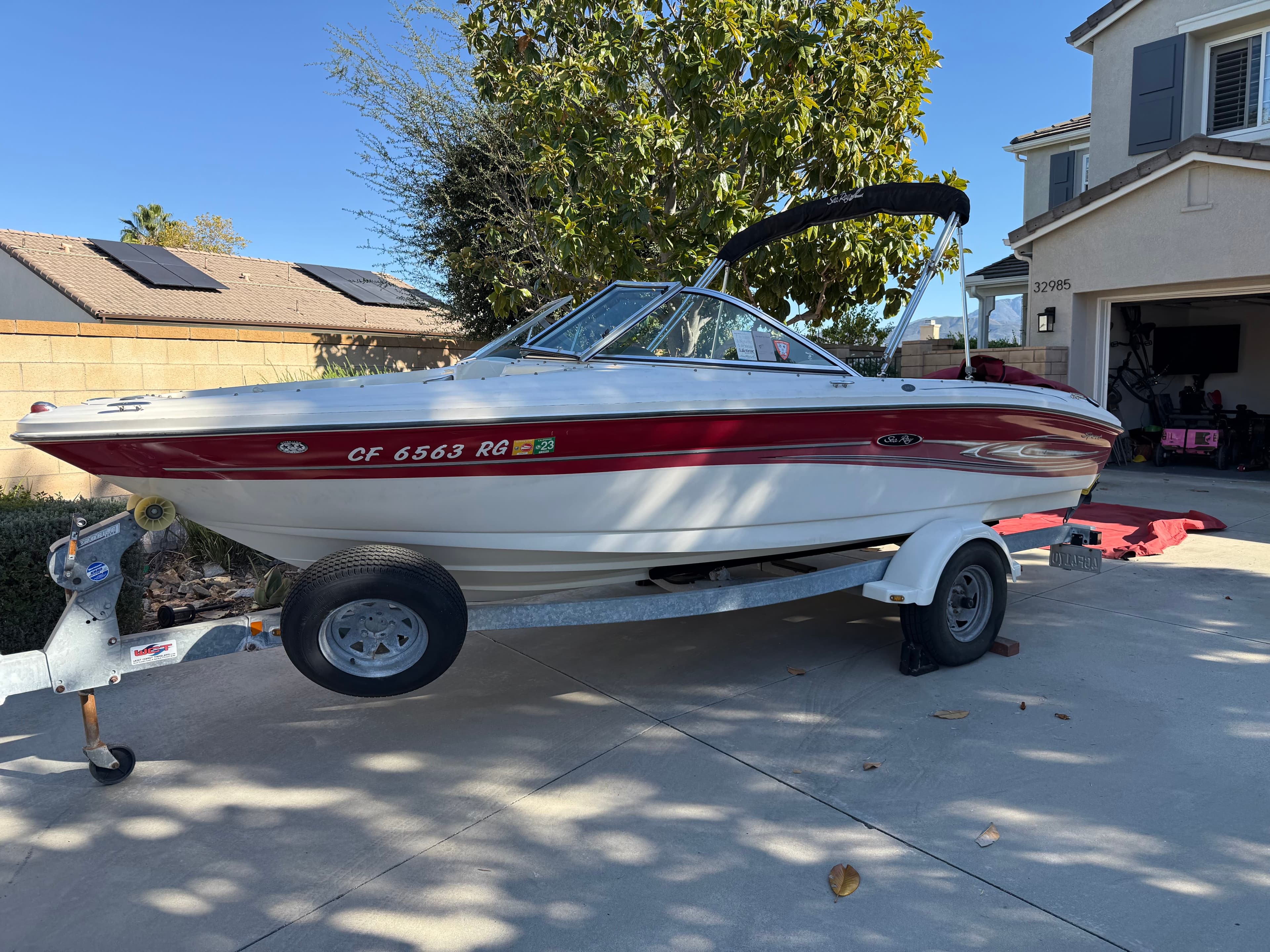 2005 Sea Ray 185 Sprt