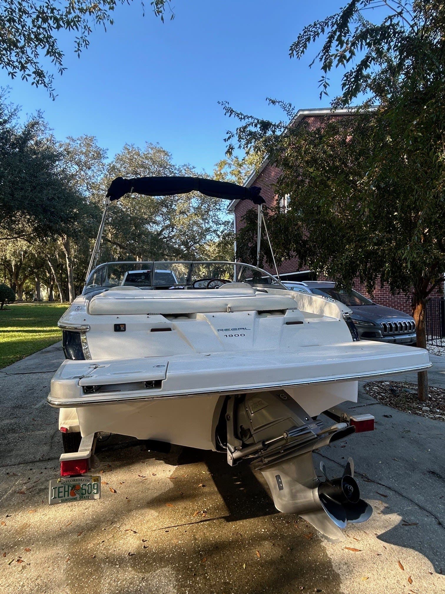 2009 Regal 19.9 Bowrider thumbnail 1