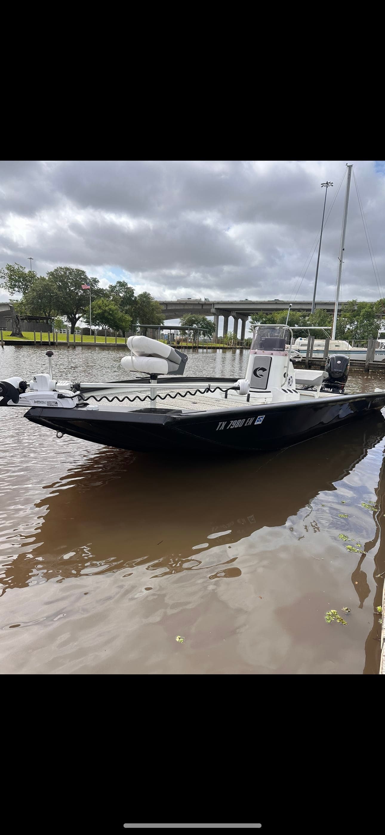 2019 Crestliner 2000 Bay