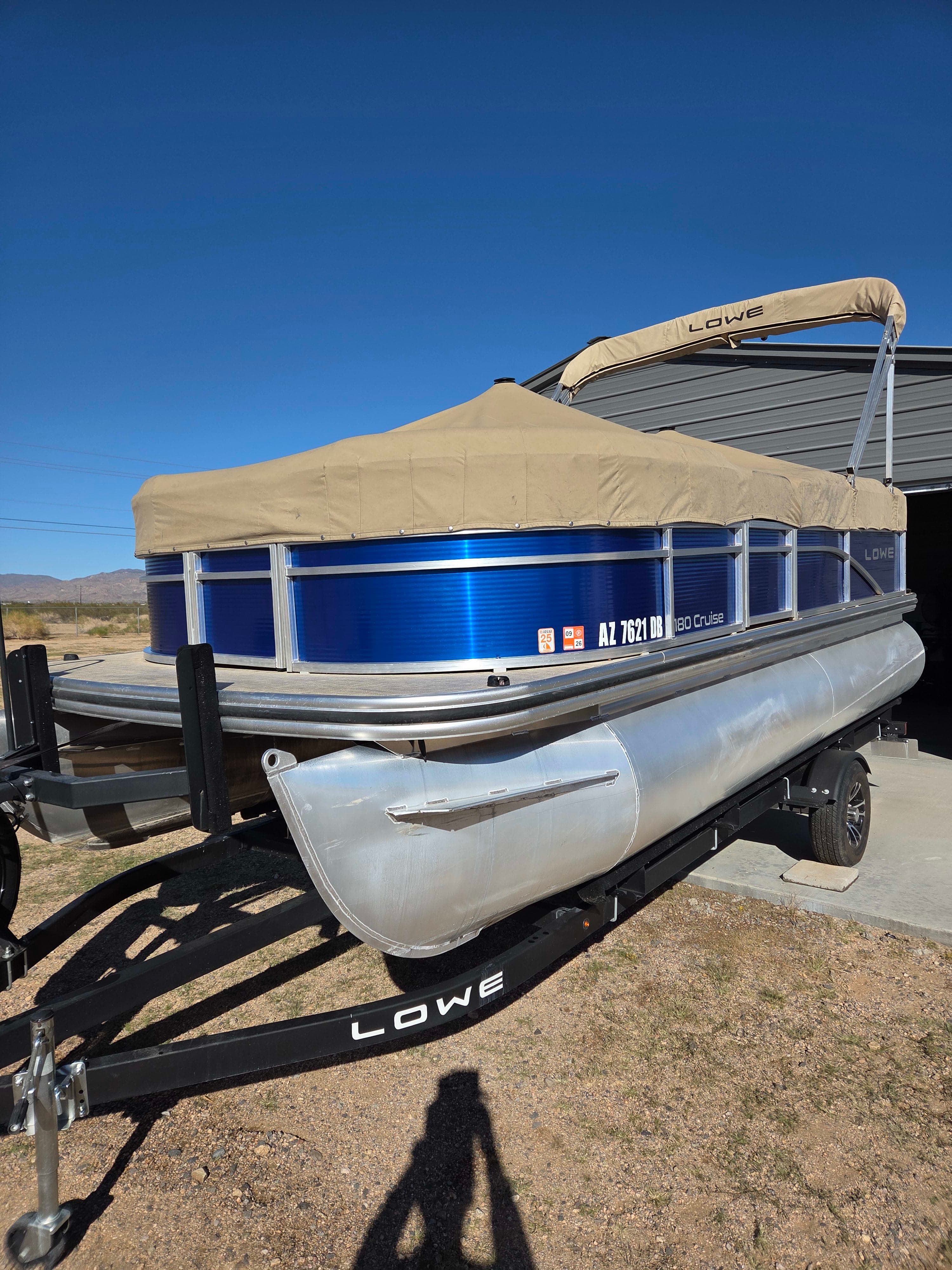 2023 LOWE Ultra 180 Cruise