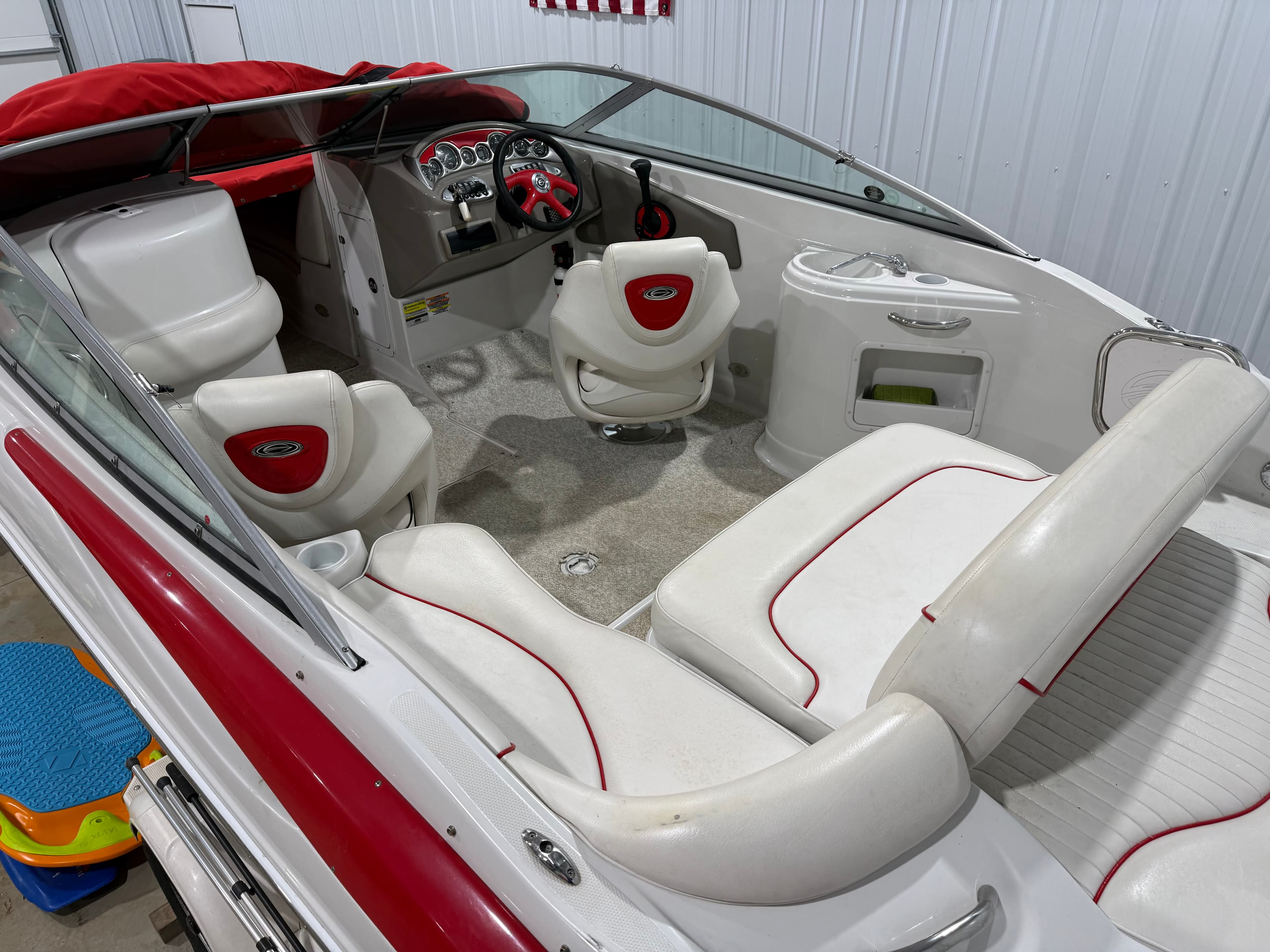 2005 Crownline 220 EX Razor