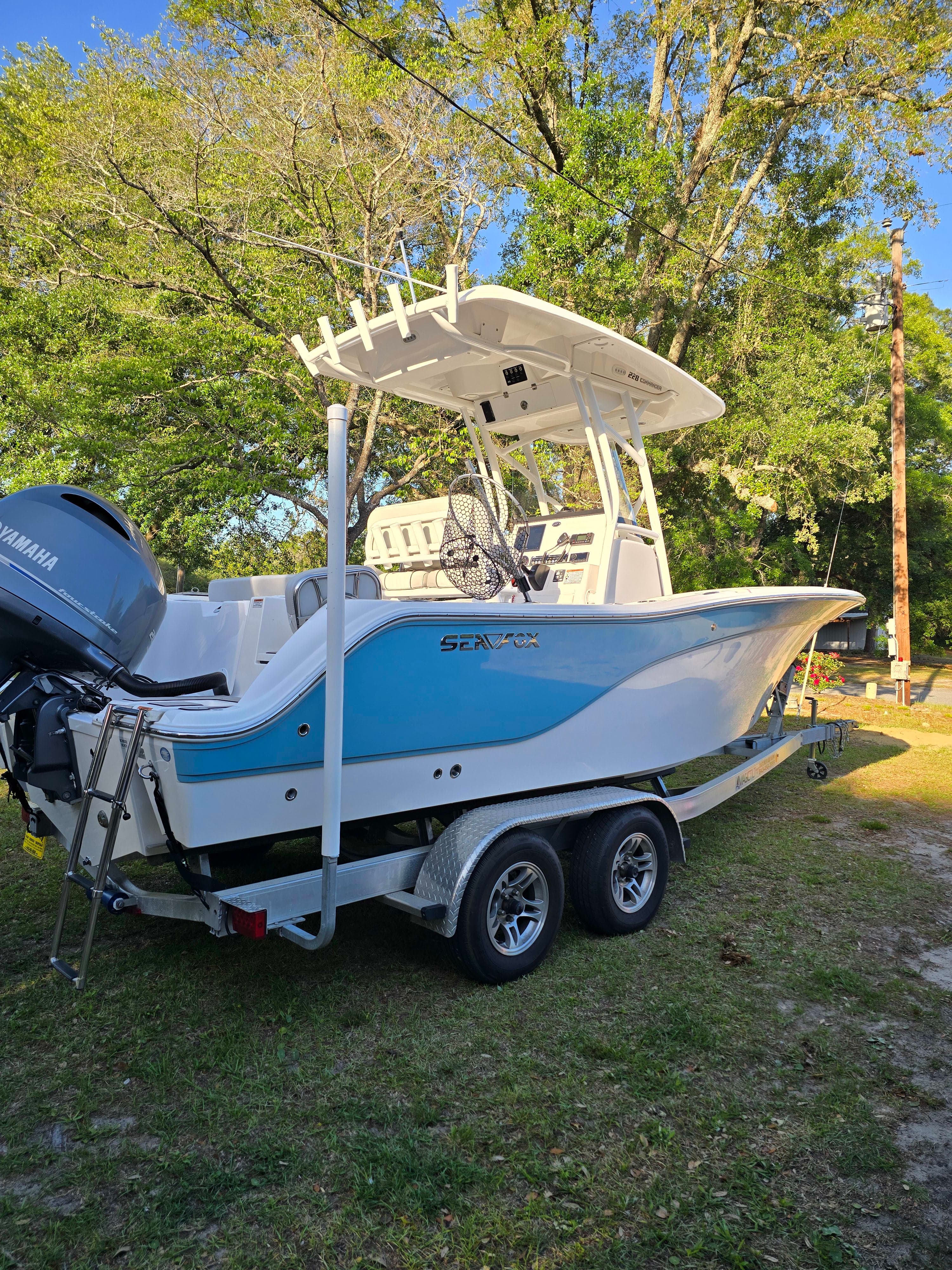 2020 sea fox 228 commander thumbnail 2