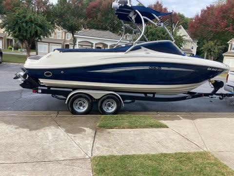 2008 Sea Ray 230 Select