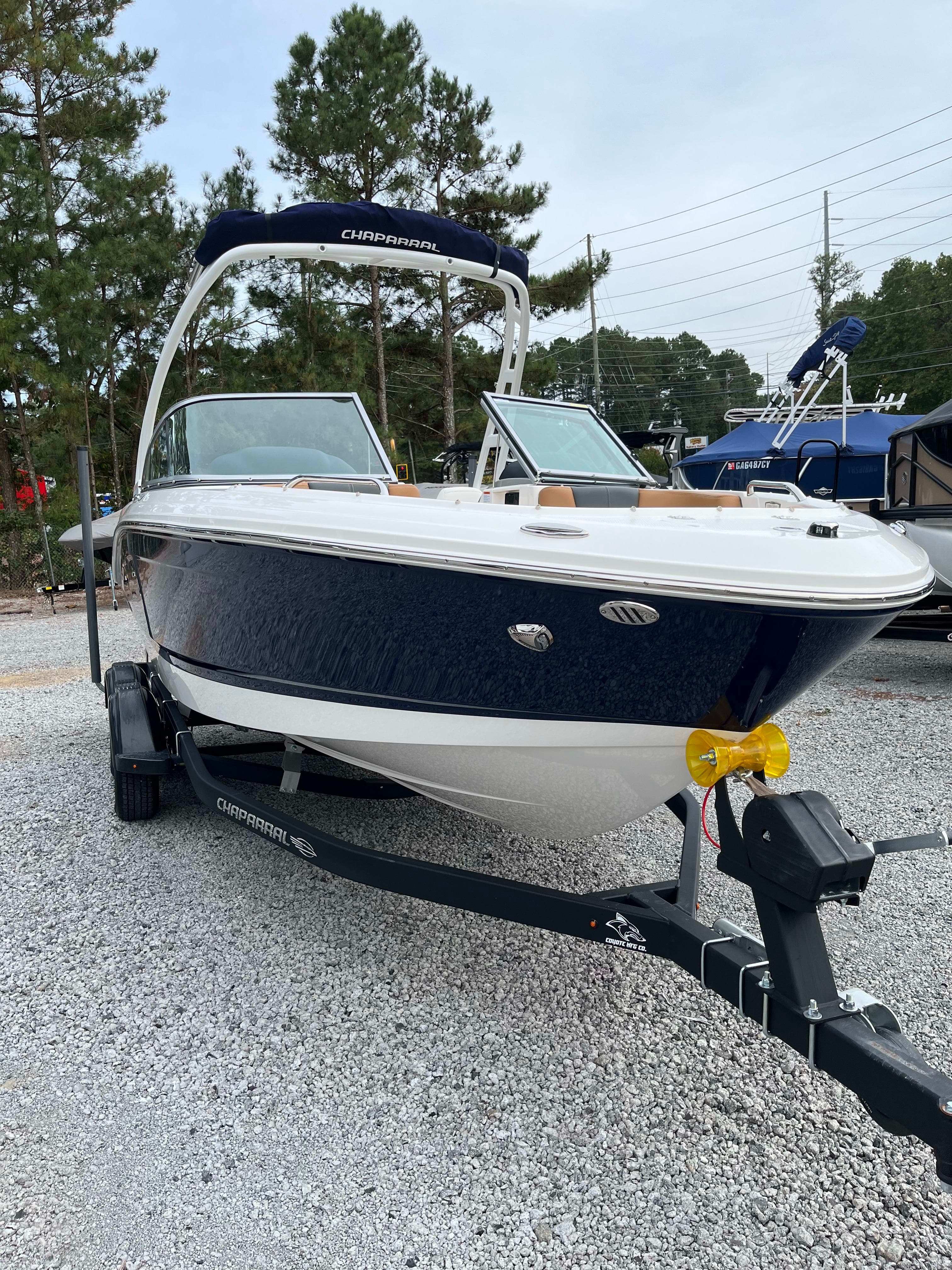 2023 Chaparral SSI 21