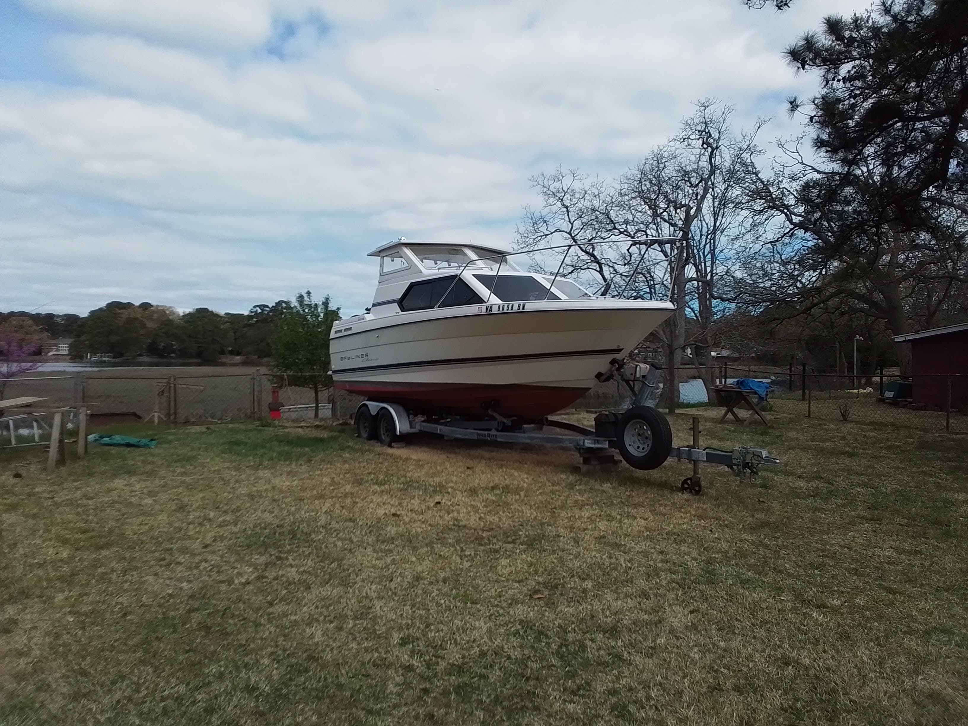1995 Bayliner 2452 Classic thumbnail 1