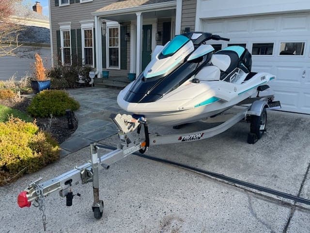 2024 Yamaha Waverunner FX HO thumbnail 2