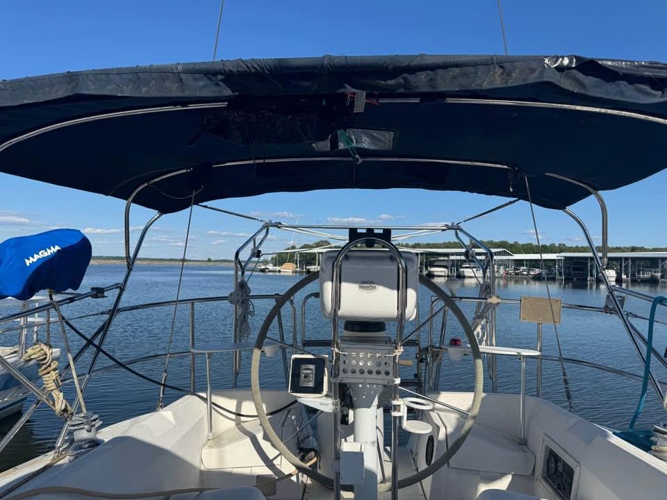 1990 Hunter Legend 37