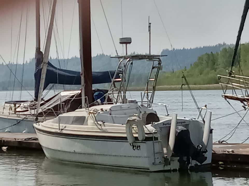1998 MacGregor Sail Boat Mac 26 X