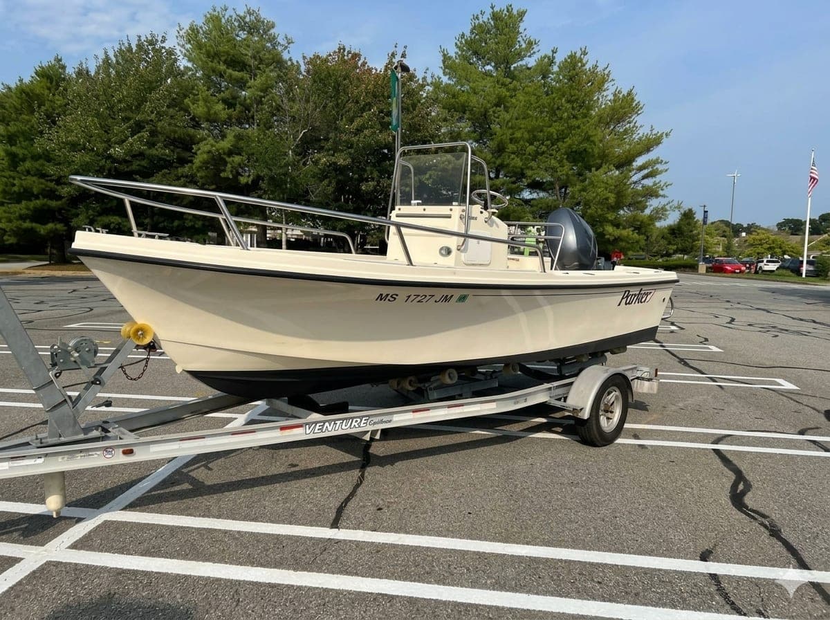 2013 Parker 1801 Center Console