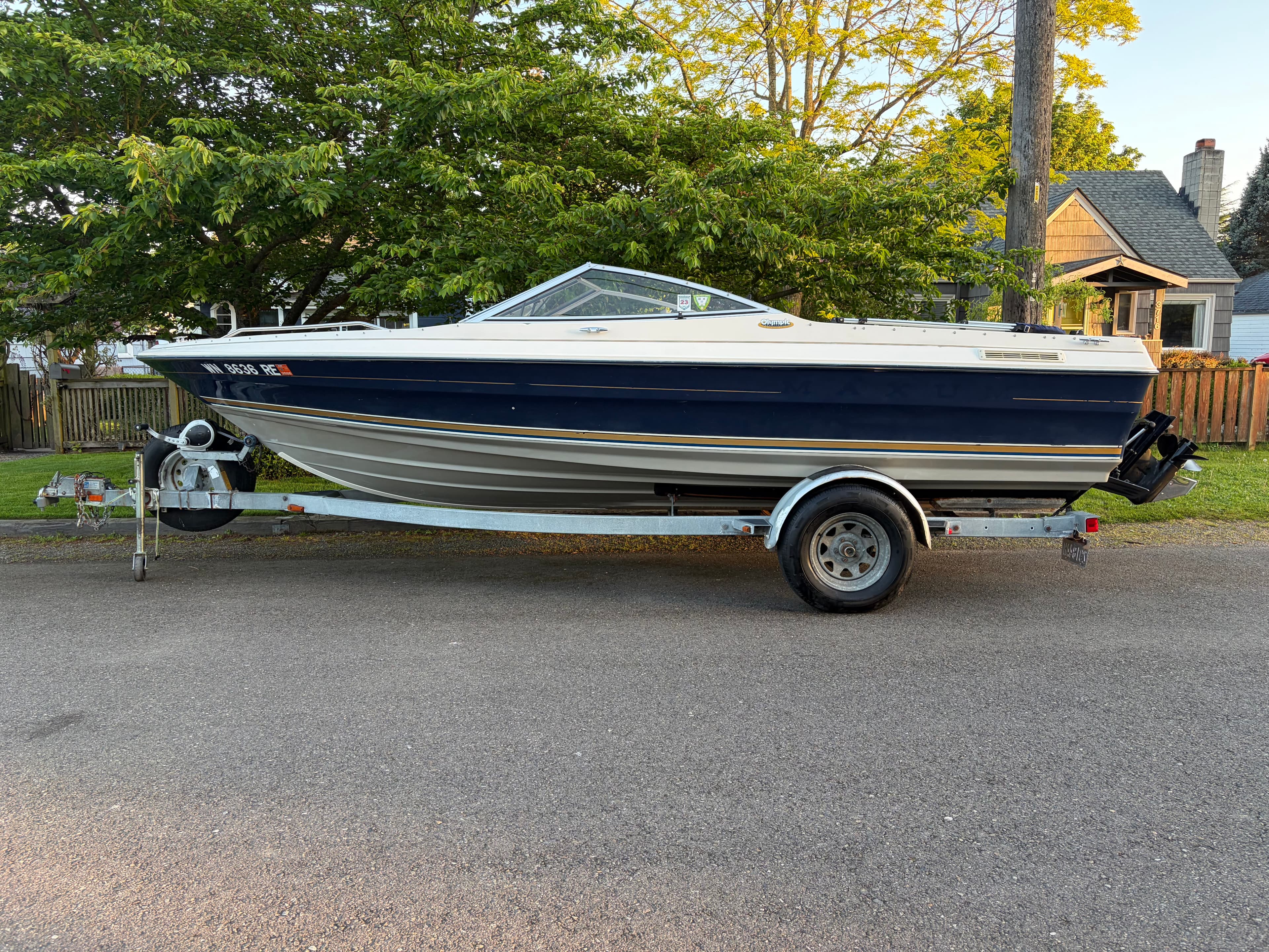 1996 Maxum 19 bowrider