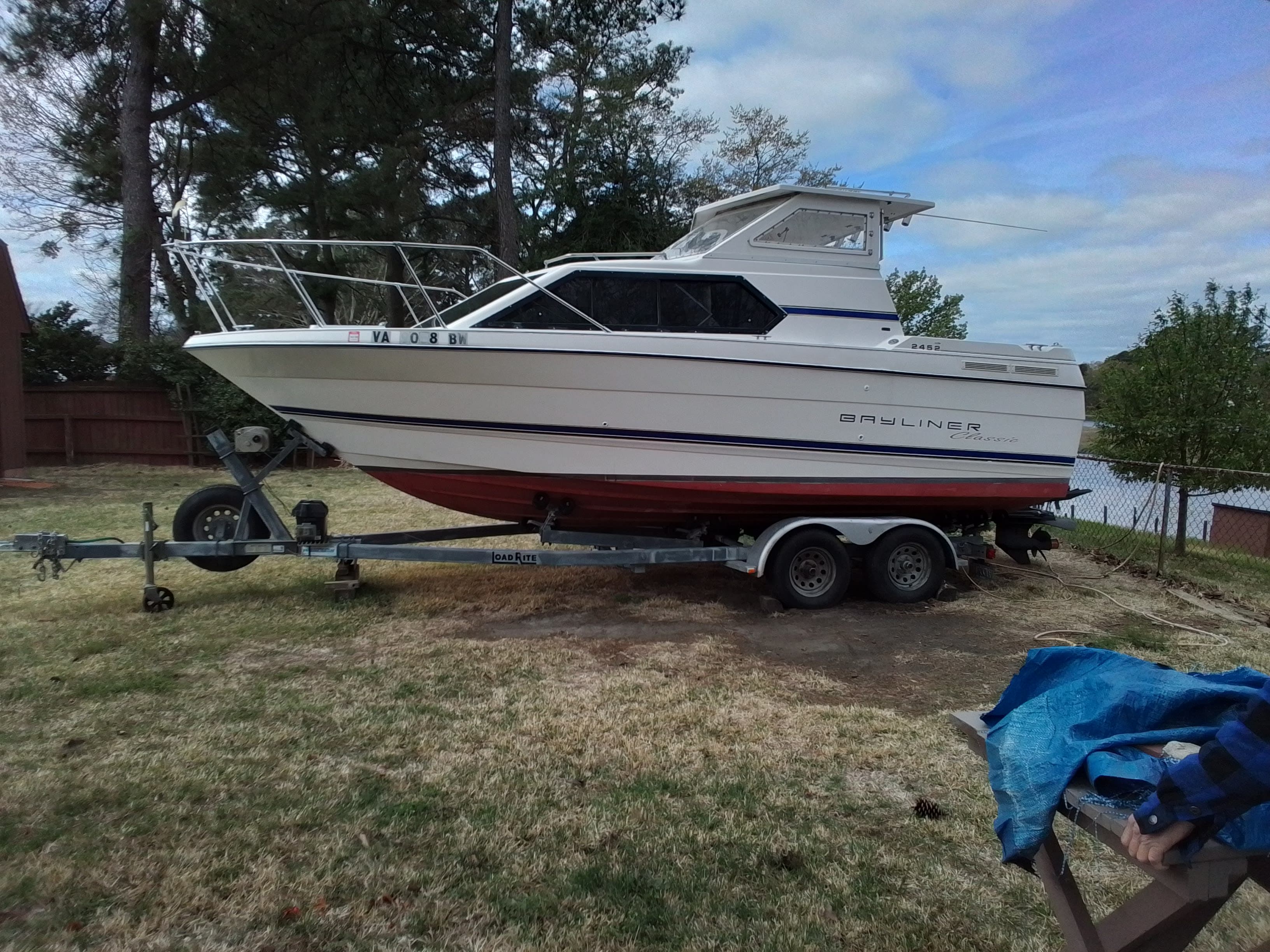 1995 Bayliner 2452 thumbnail 1