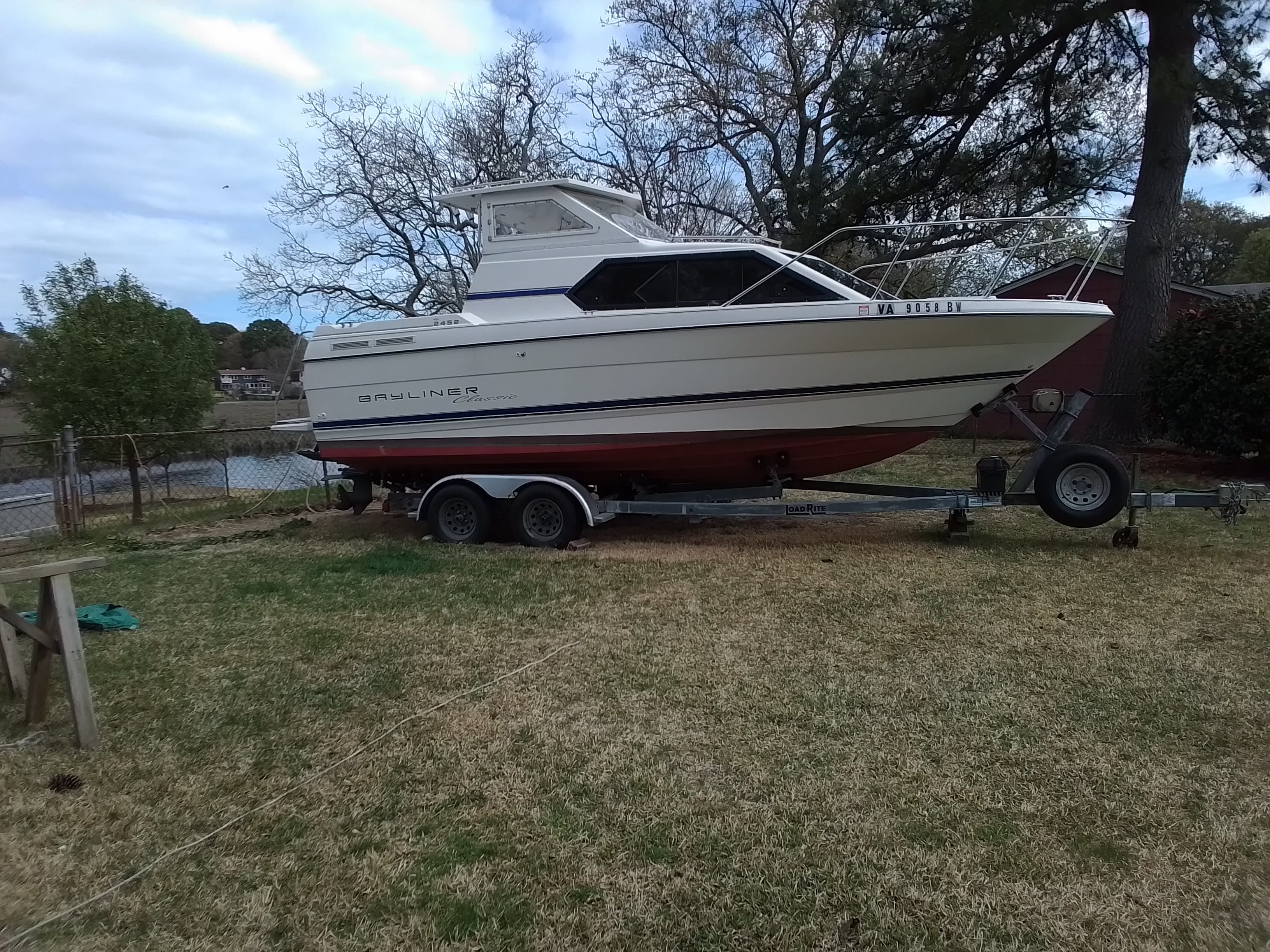 1995 Bayliner 2452 thumbnail 2