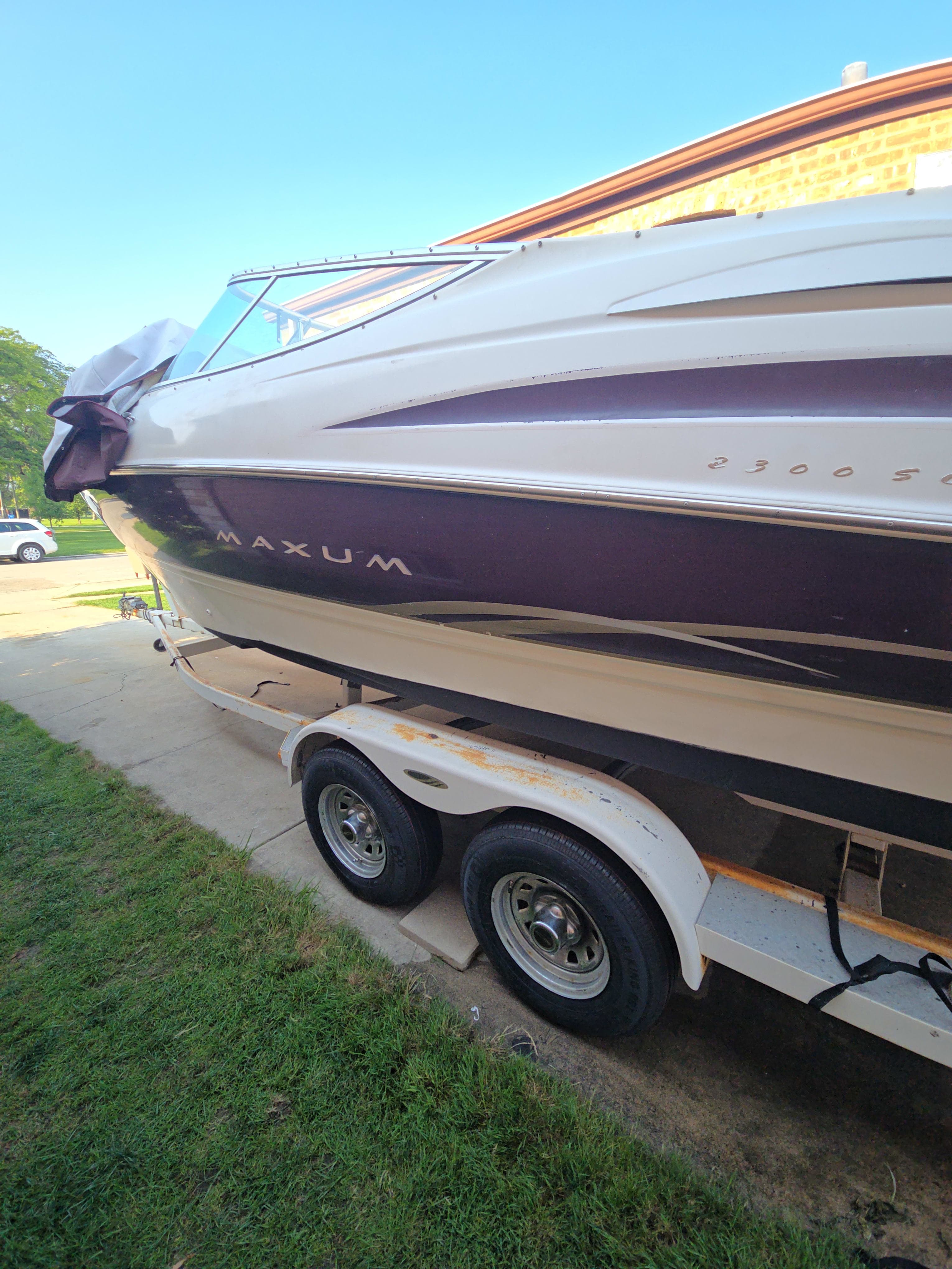 2001 Maxum 2300sc