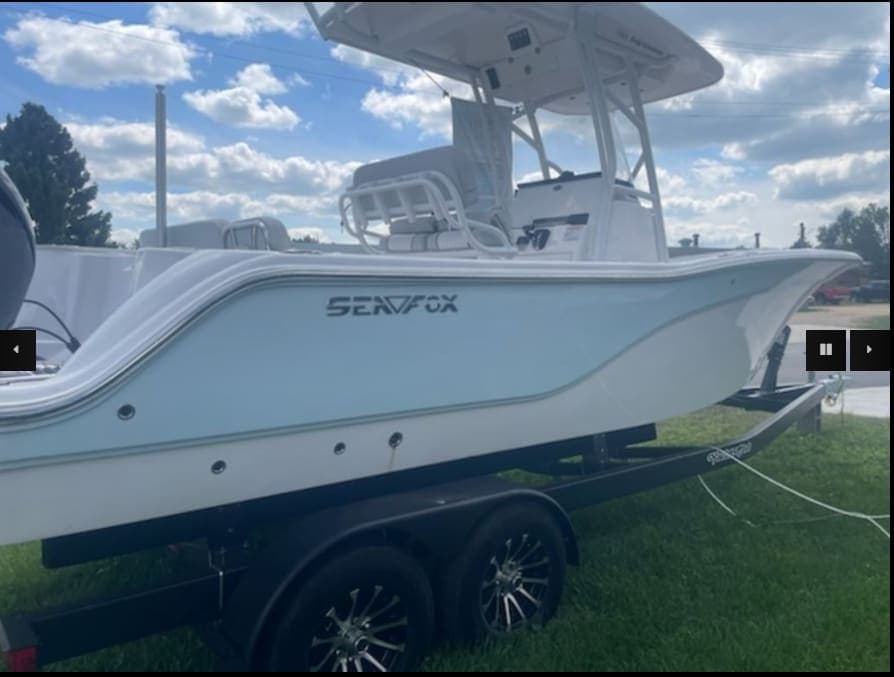 2023 Sea Fox 248 Commander