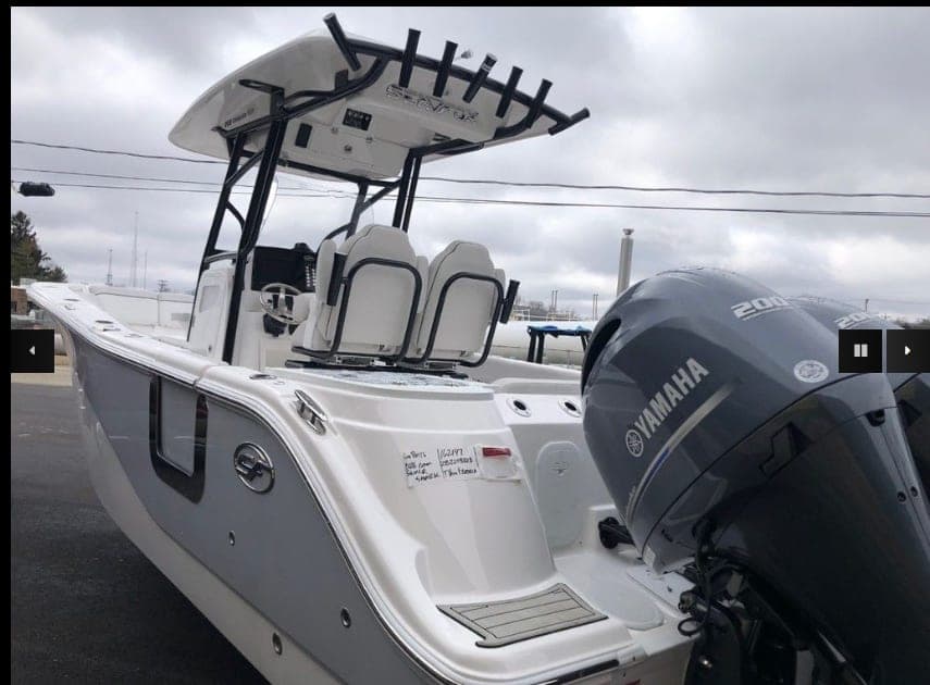 2023 Sea Fox 268 Commander thumbnail 2