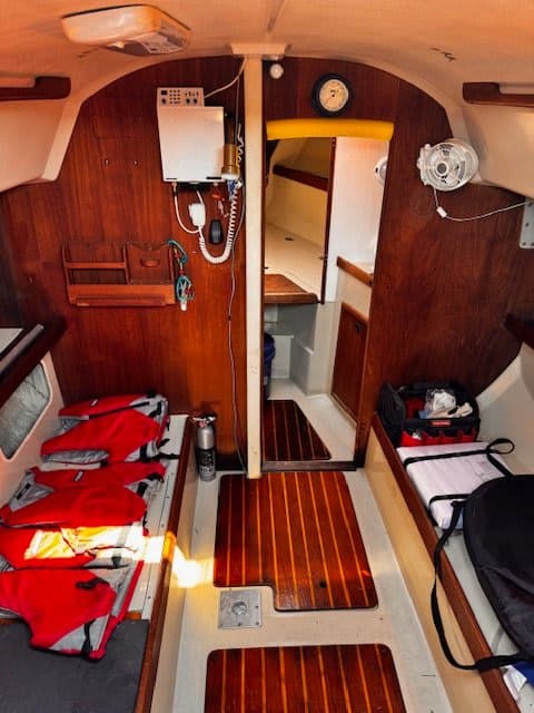 1977 C&C 26 FT Sailboat thumbnail 2