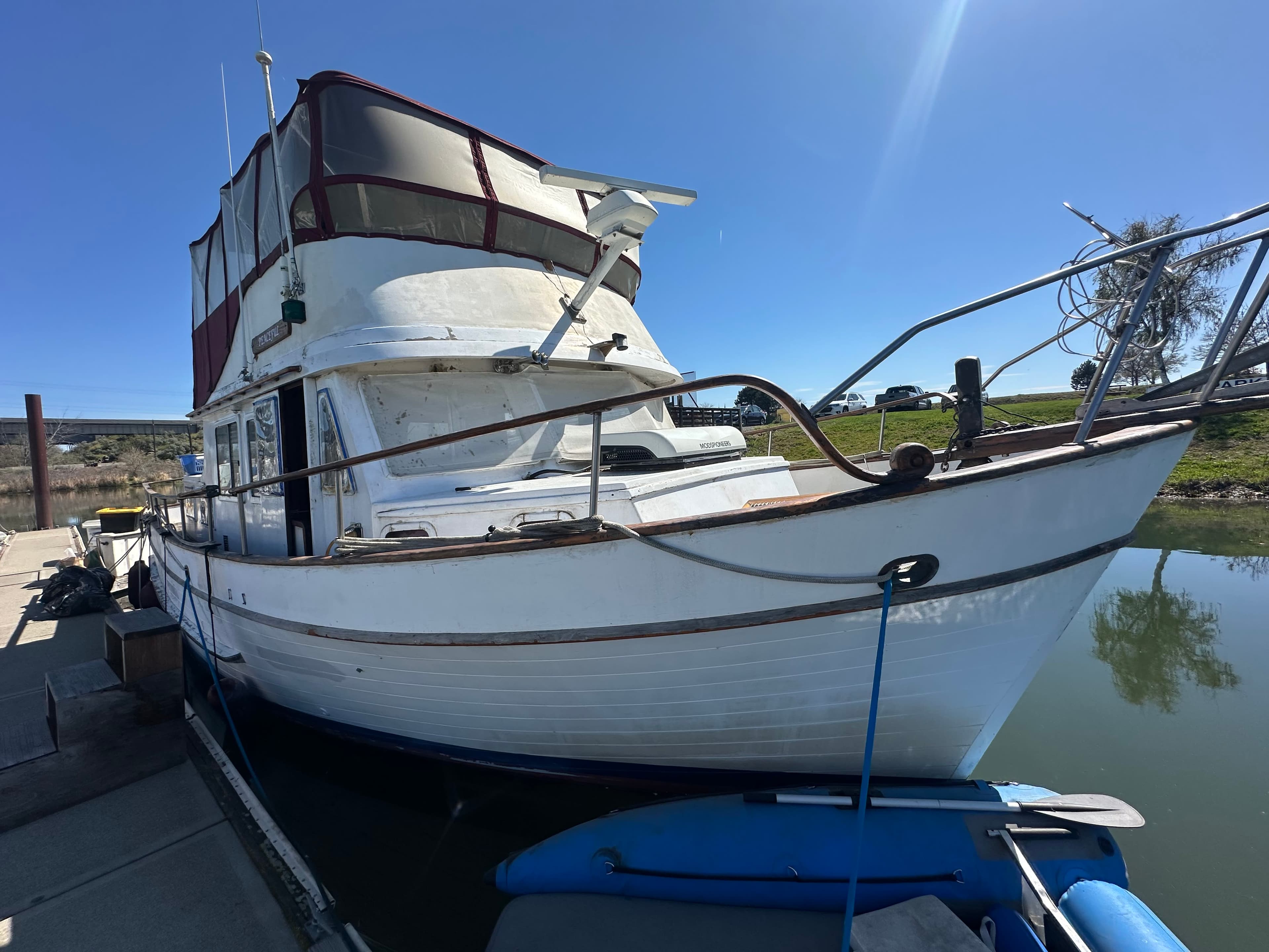 1977 Marine Trader Trawler