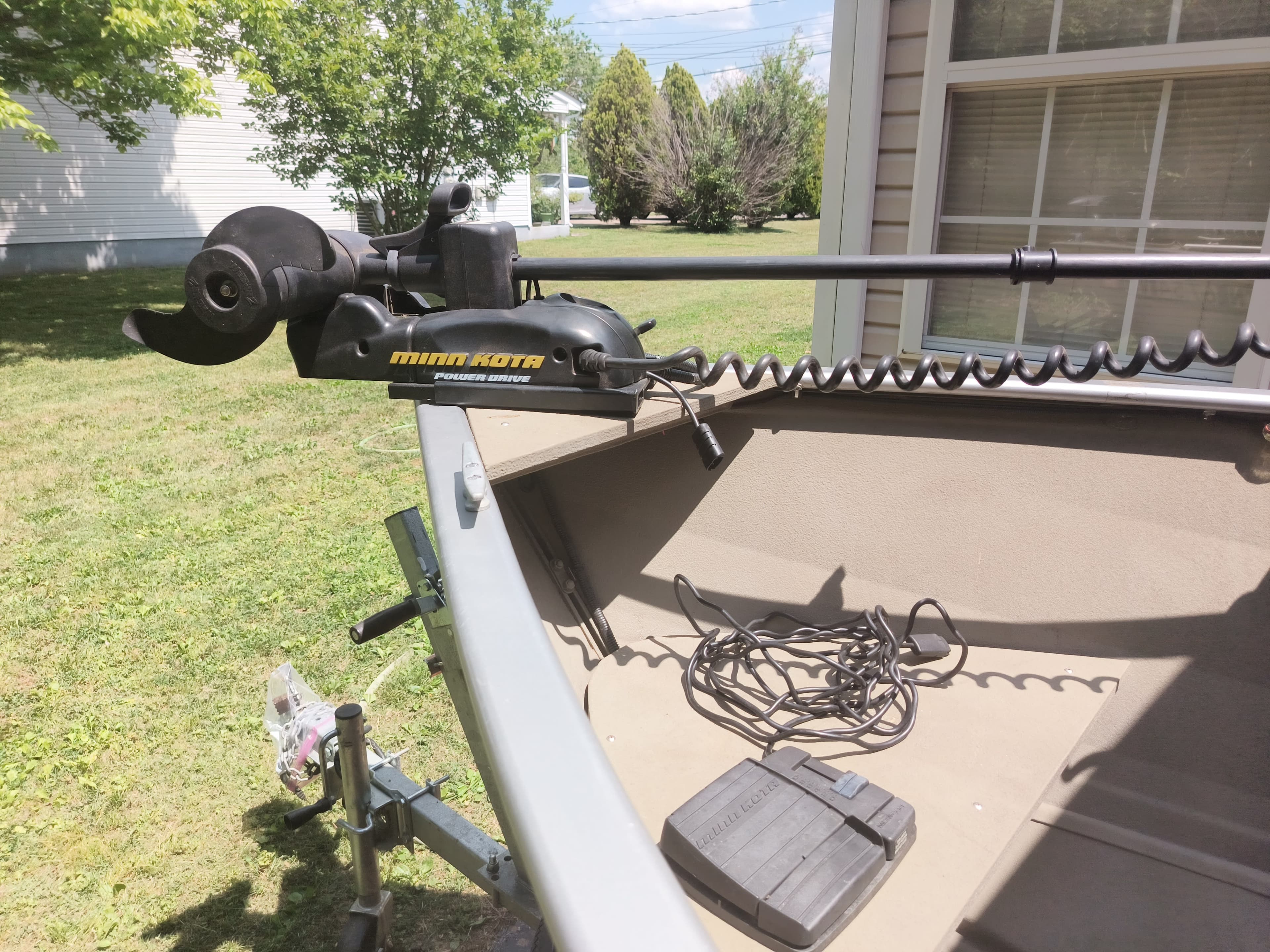 2005 Crestliner Sportsman 14 thumbnail 1