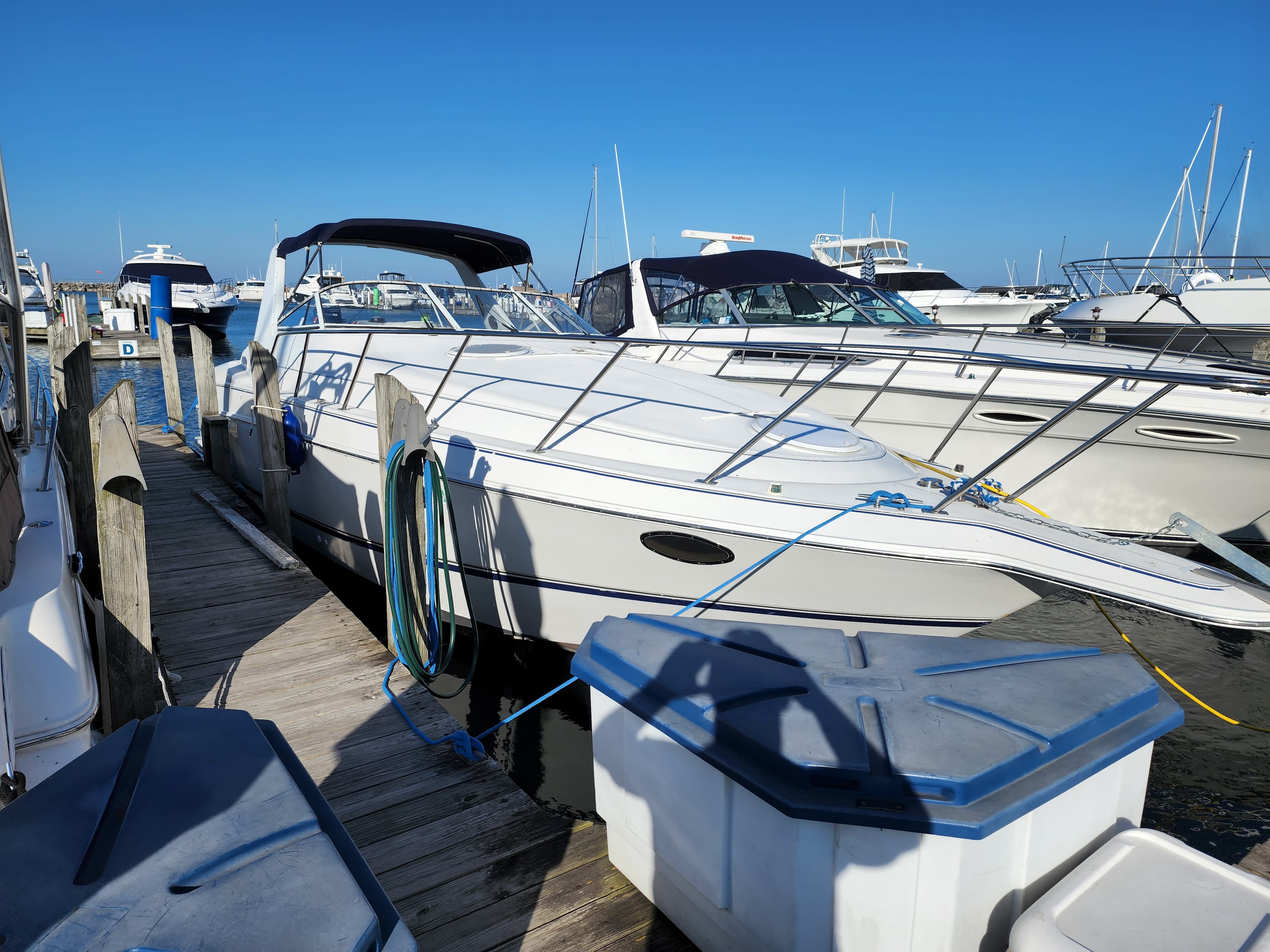 1993 Chris Craft 322 crowne thumbnail 1