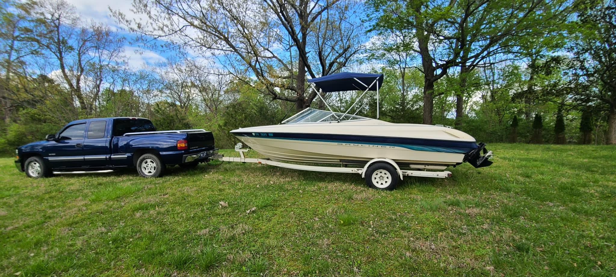 1995 Bayliner Capri 2050