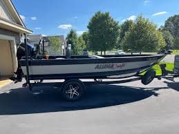 2022 Alumacraft Competitor 185T