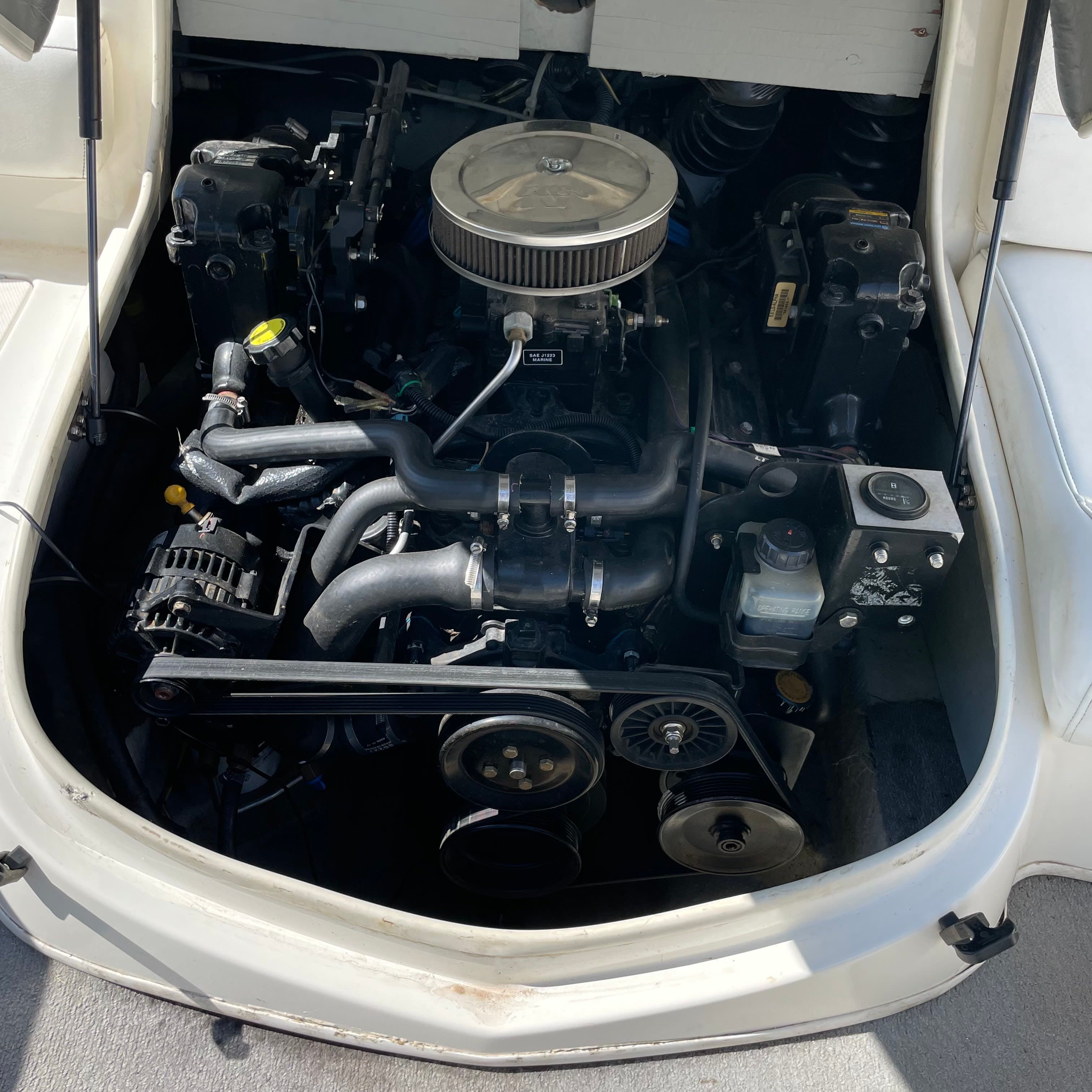 2008 Bayliner Bowrider 205 thumbnail 1