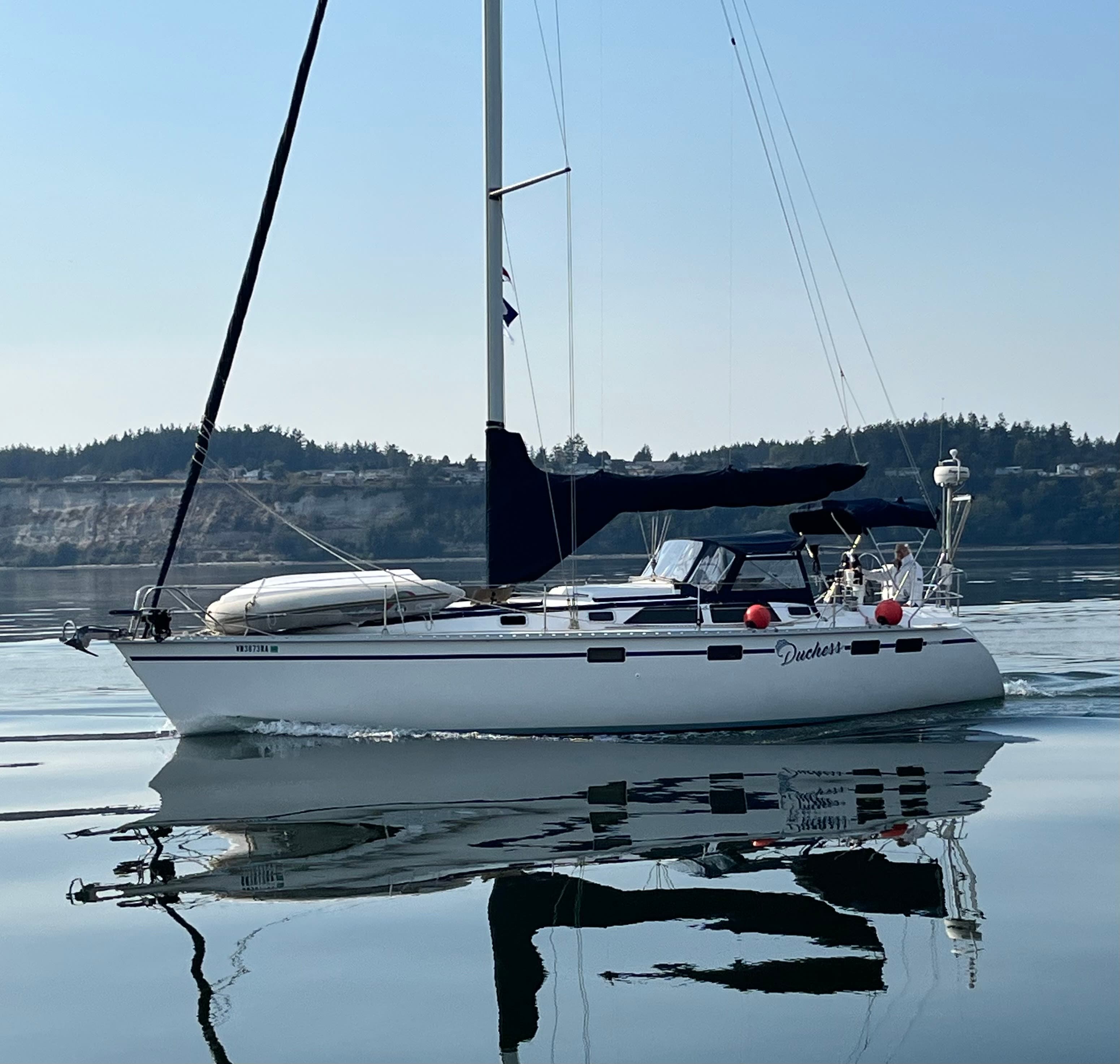 1990 Hunter Legend 37.5 Sloop