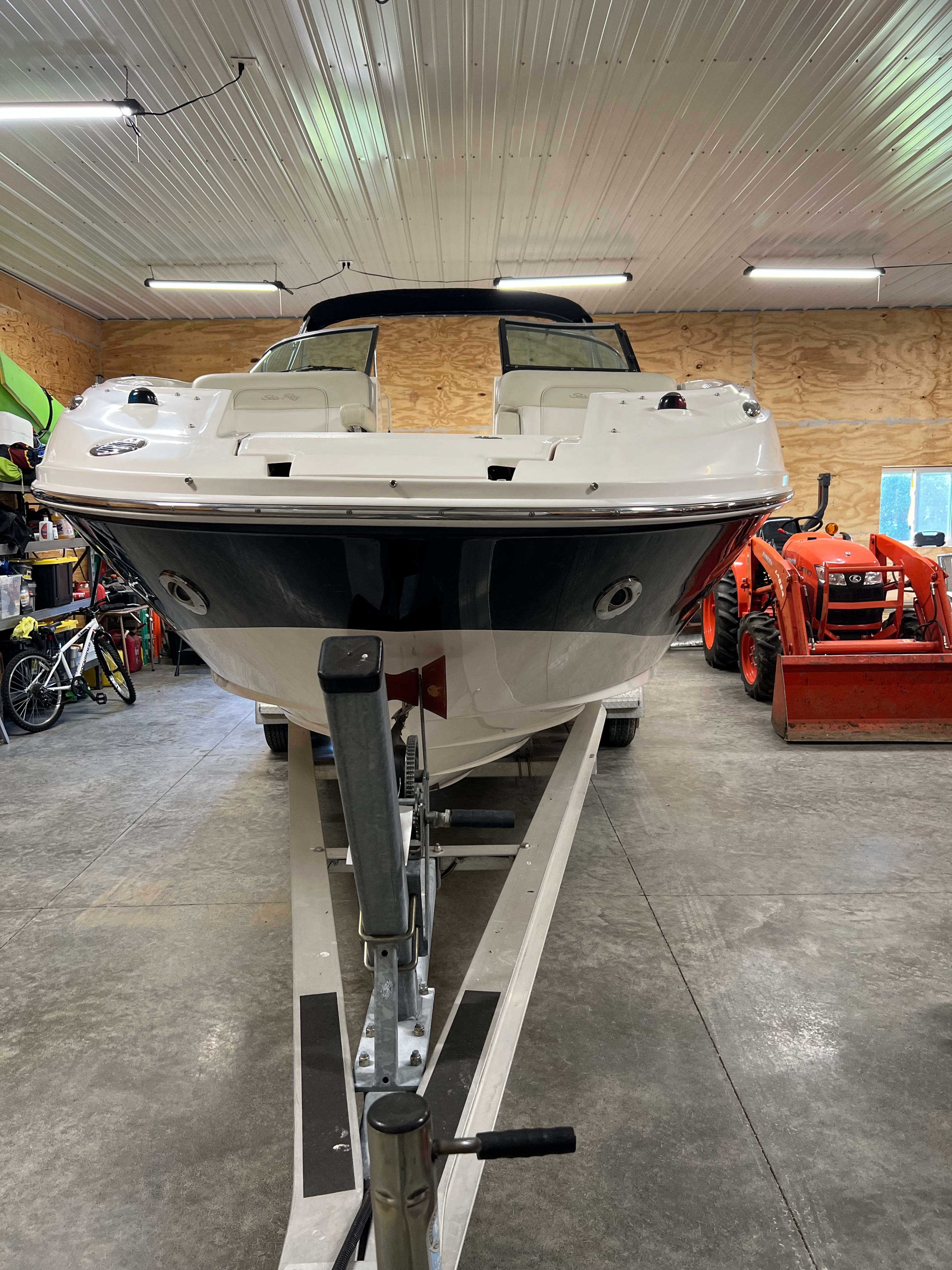 2013 Sea Ray 260 Sundeck