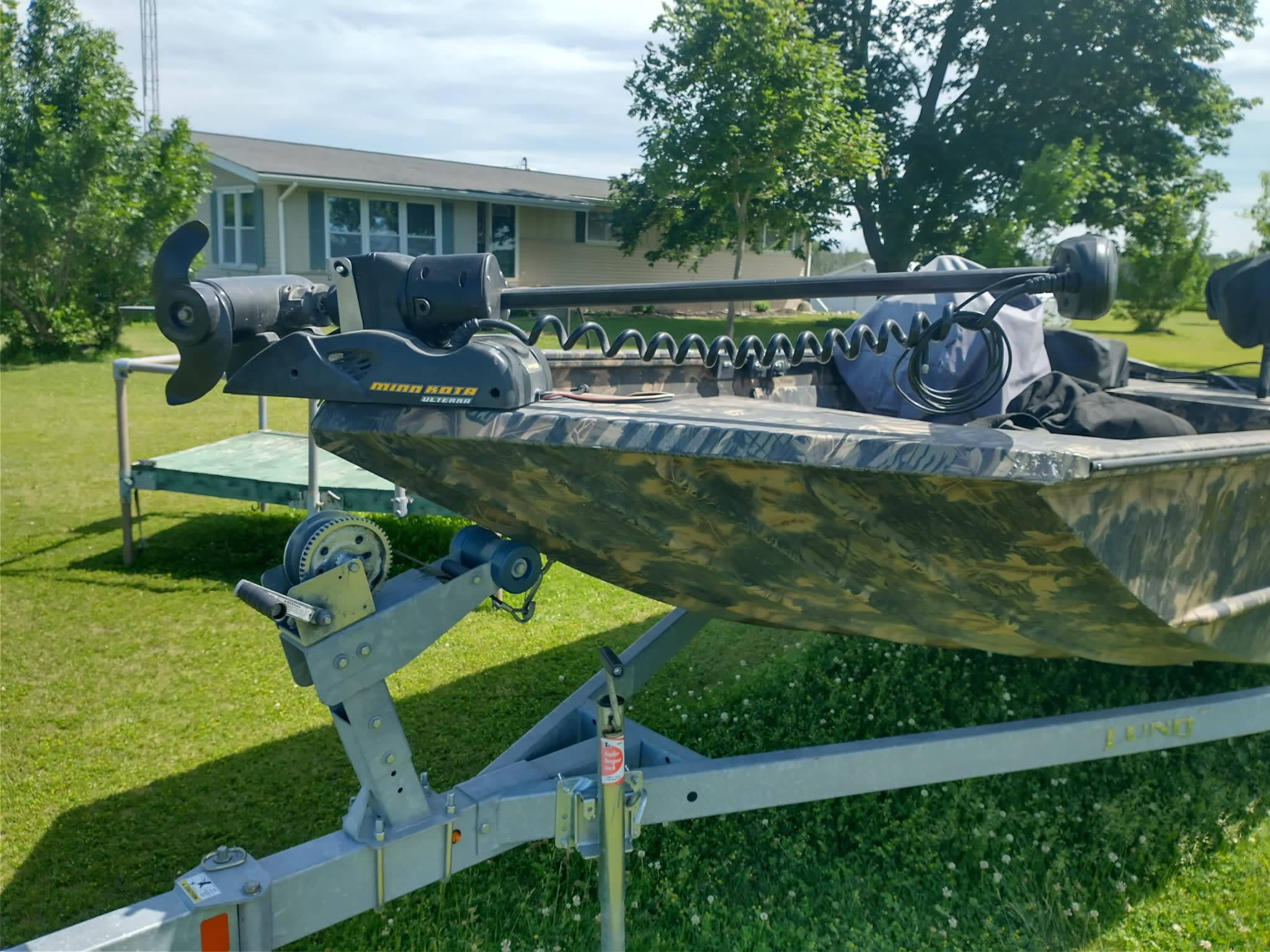 2018 Lund Z1870S Predator thumbnail 1