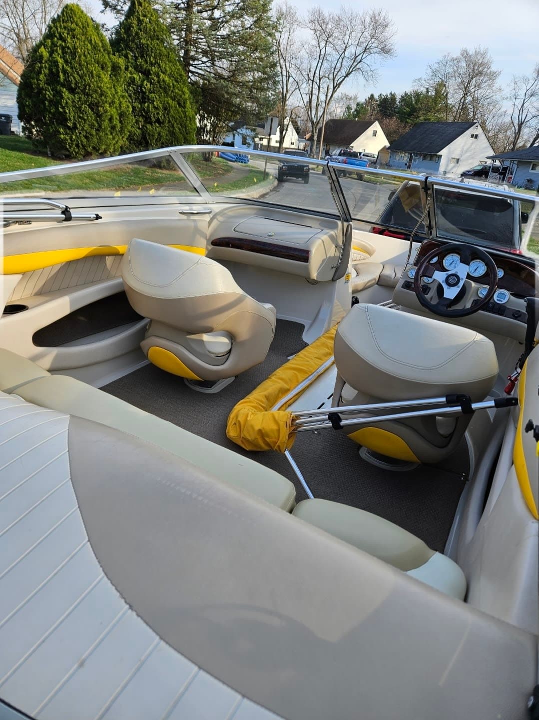 2003 Glastron GX185