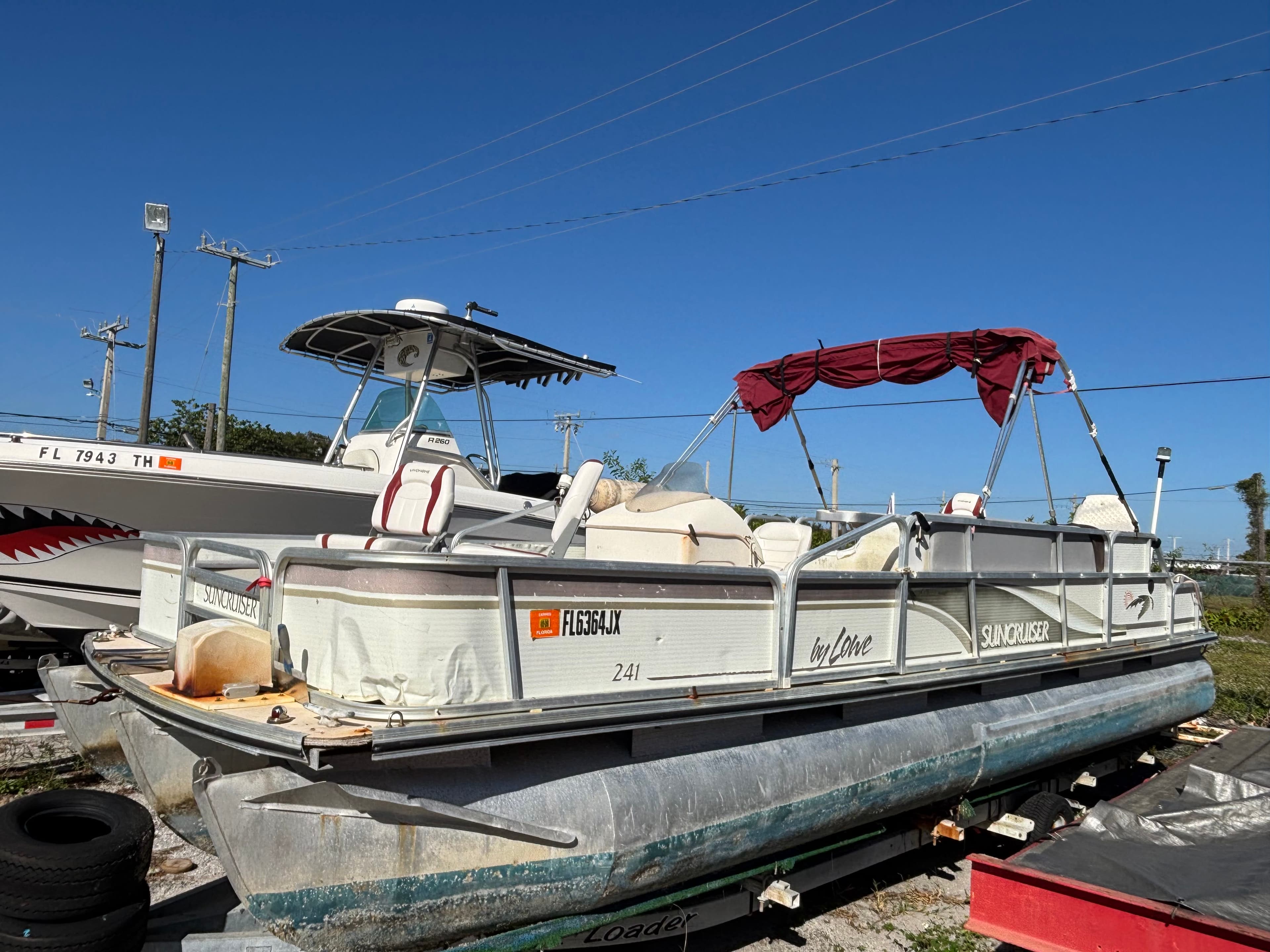 1999 Lowe’s 24 ft Sundancer