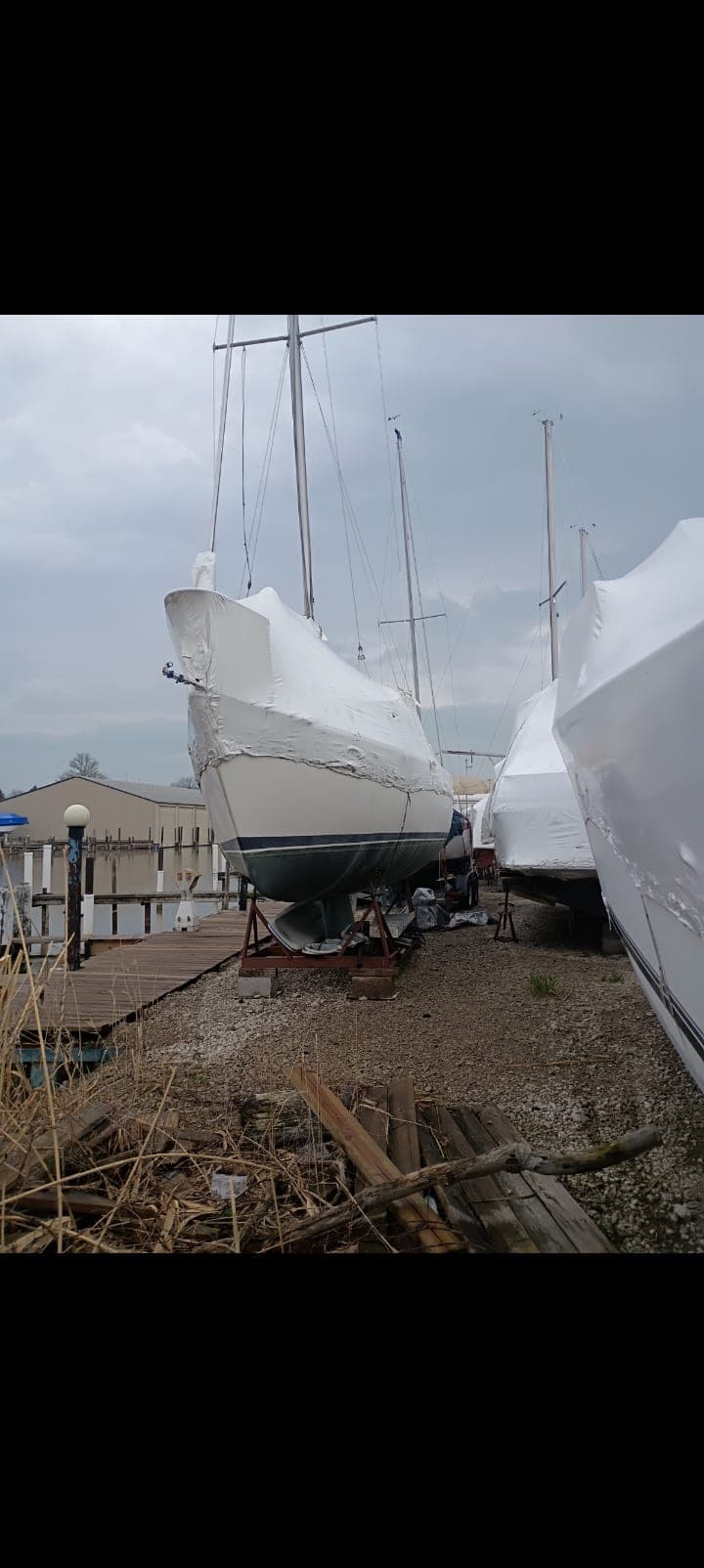 1978 Hunter 27ft thumbnail 1