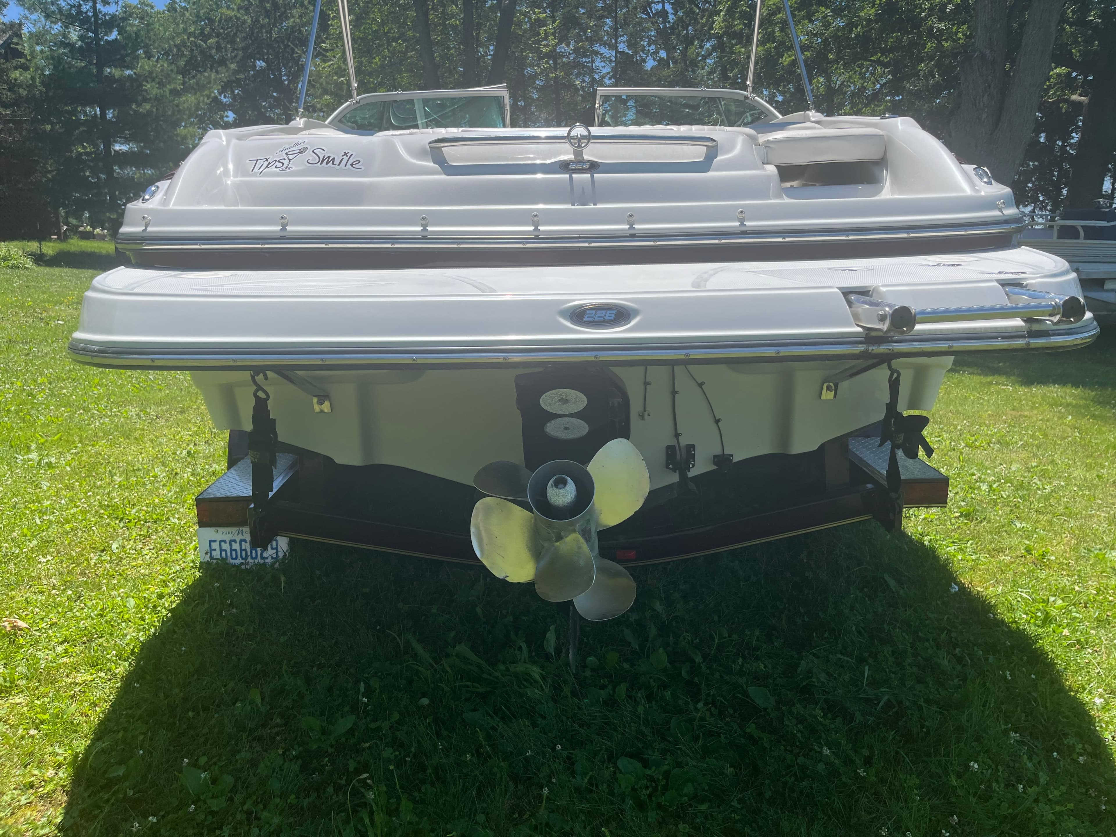 2005 Crownline 226LS thumbnail 2