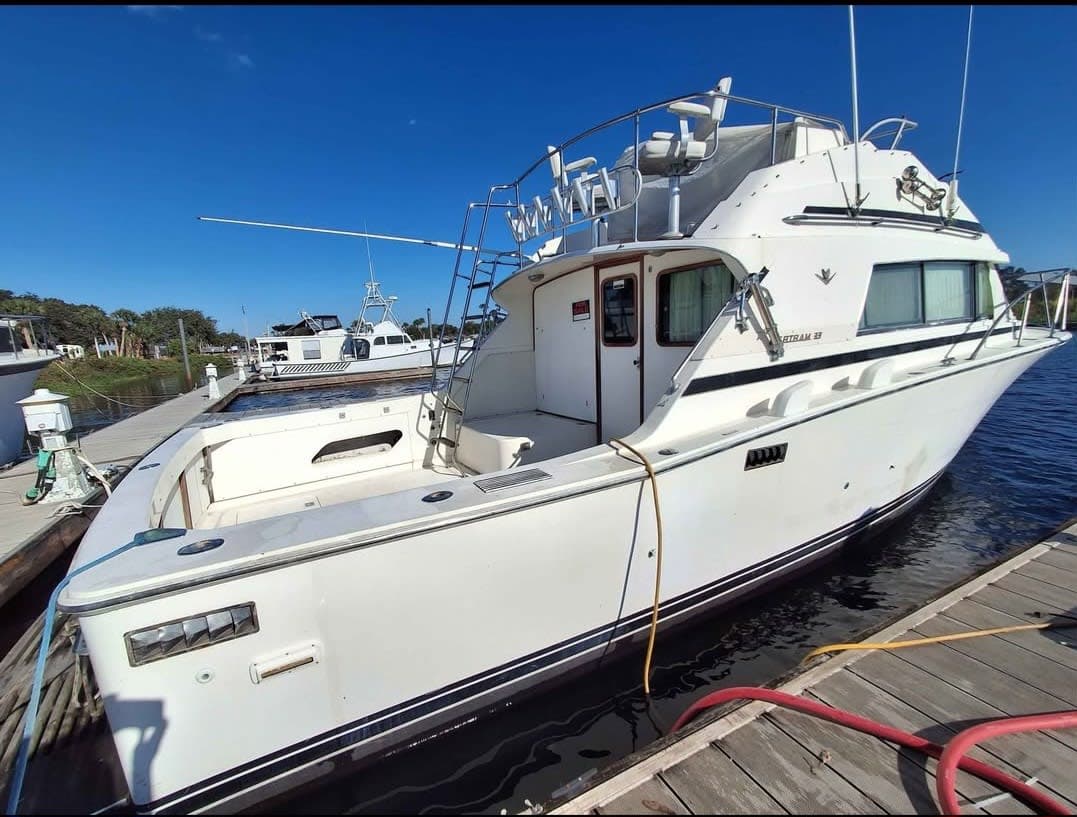 1989 BERTRAM BERTRAM 33 SPORT FISHER