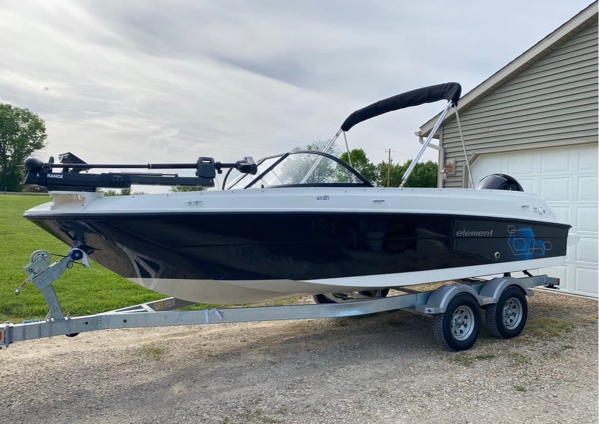 2021 Bayliner E21