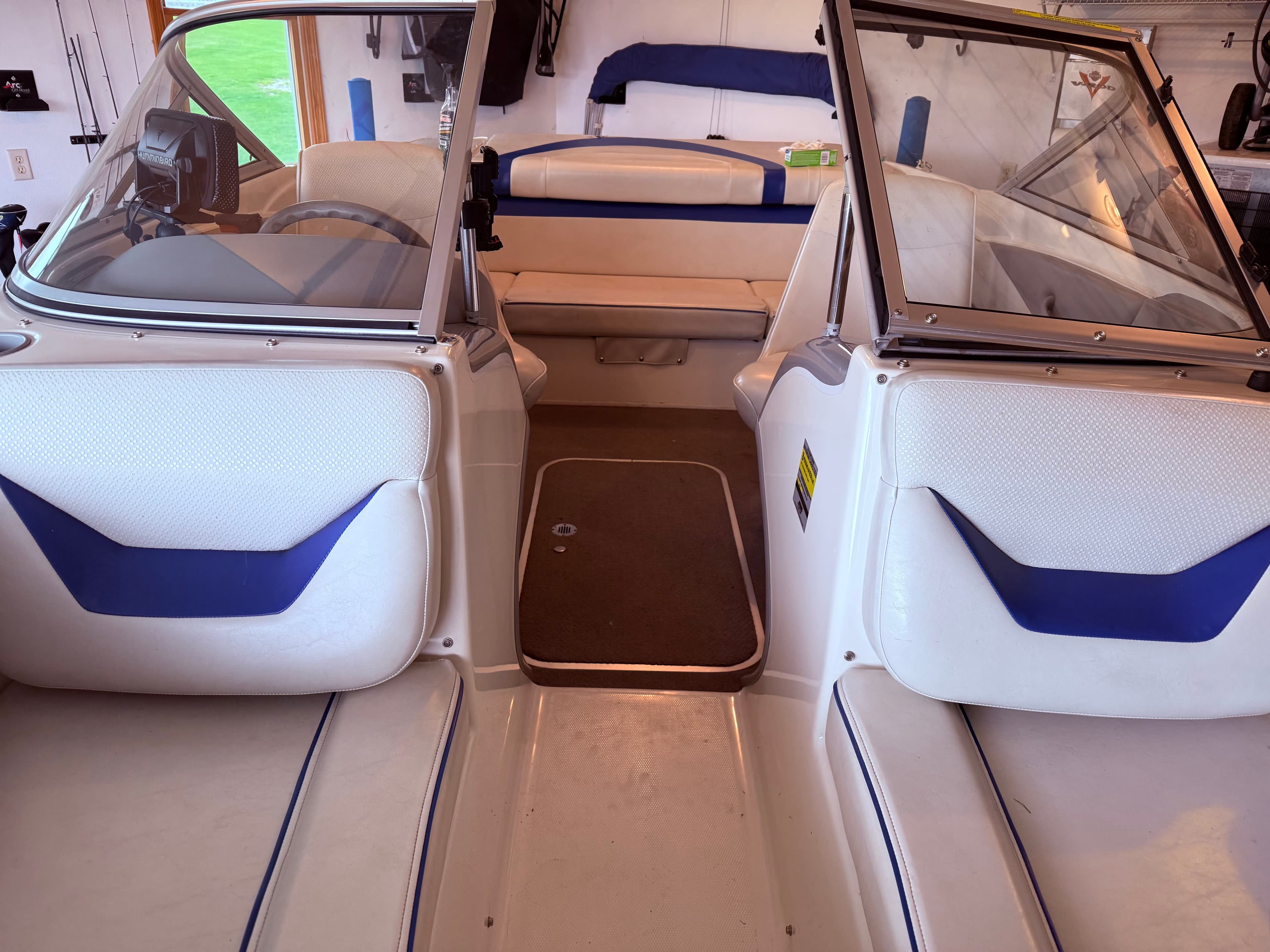 2006 Bayliner Bowrider thumbnail 1