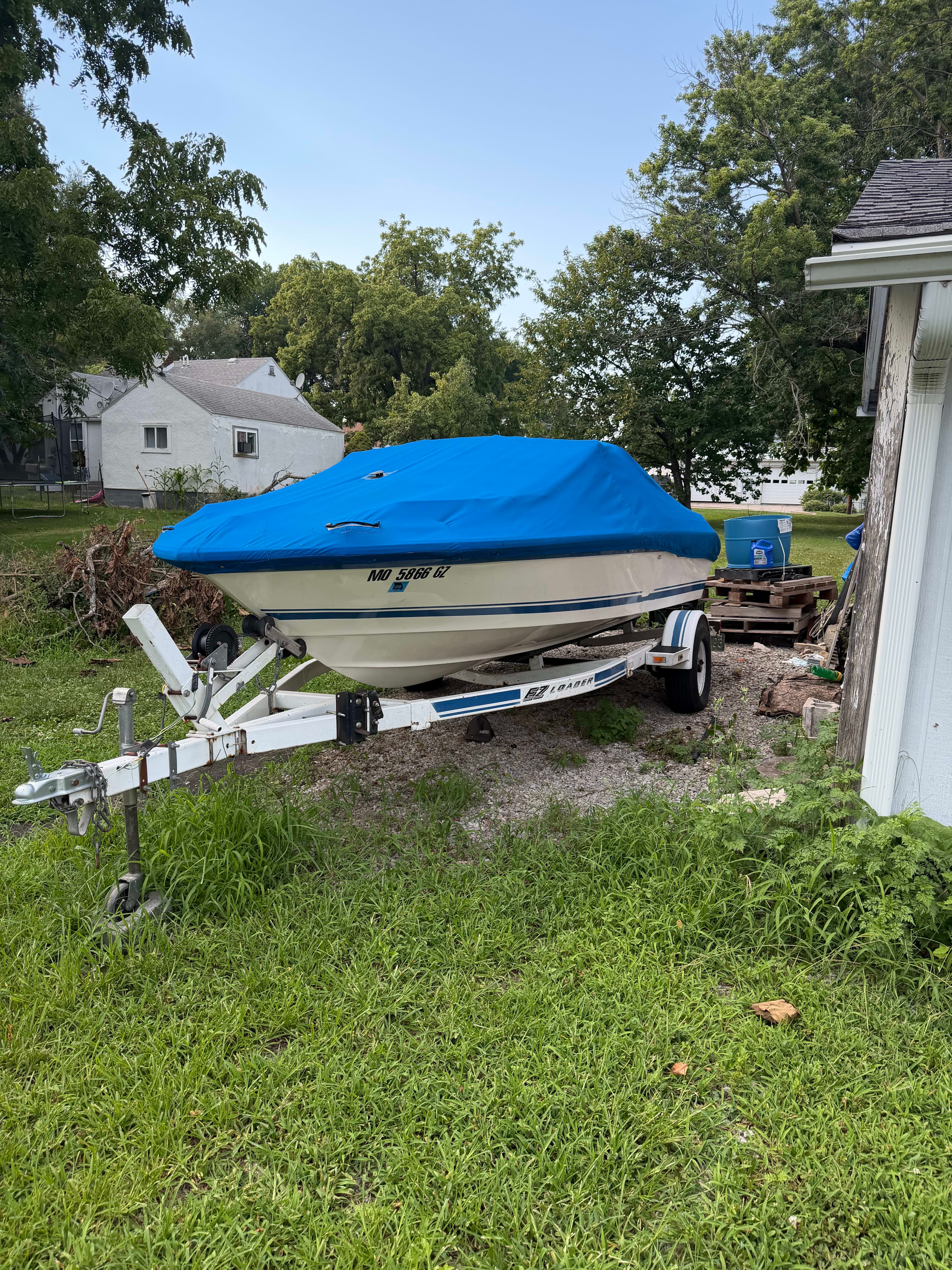 1989 Sea Ray 160 bowrider thumbnail 1