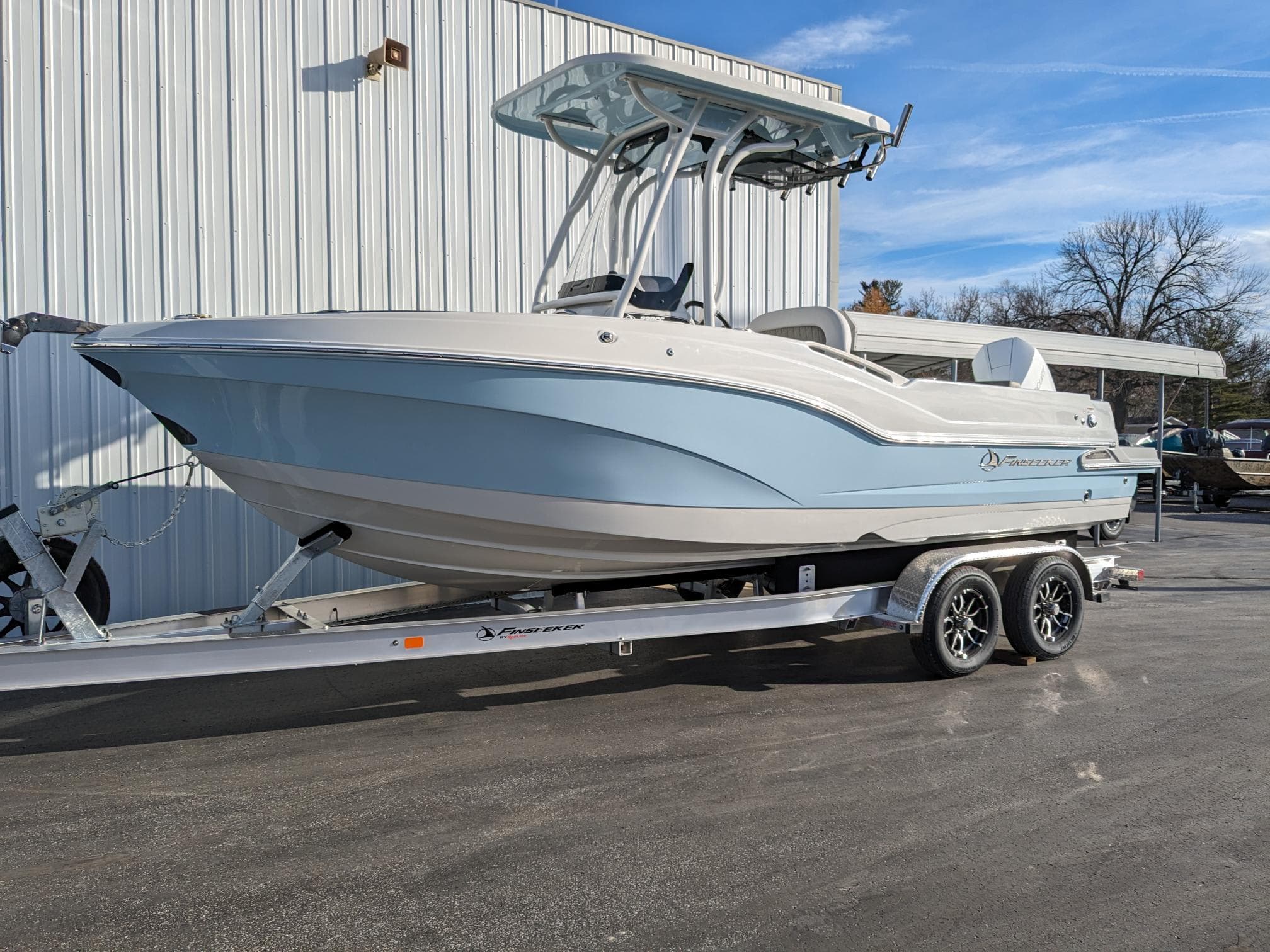2024 FINSEEKER 230