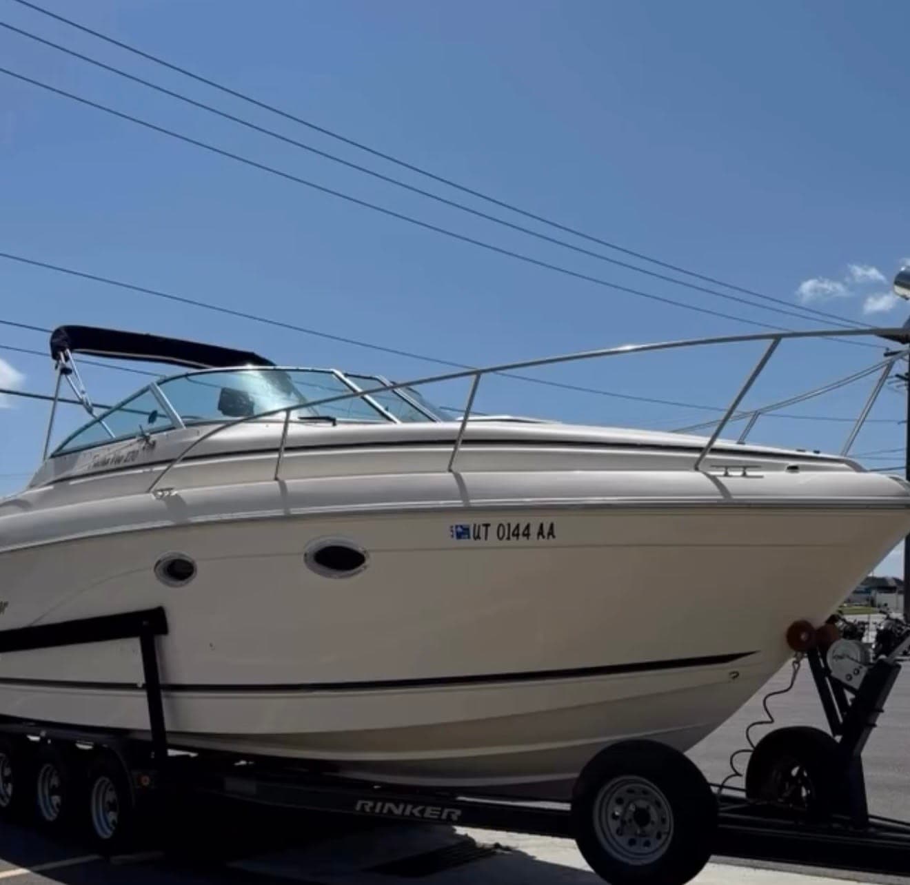 2001 Rinker Fiesta thumbnail 1
