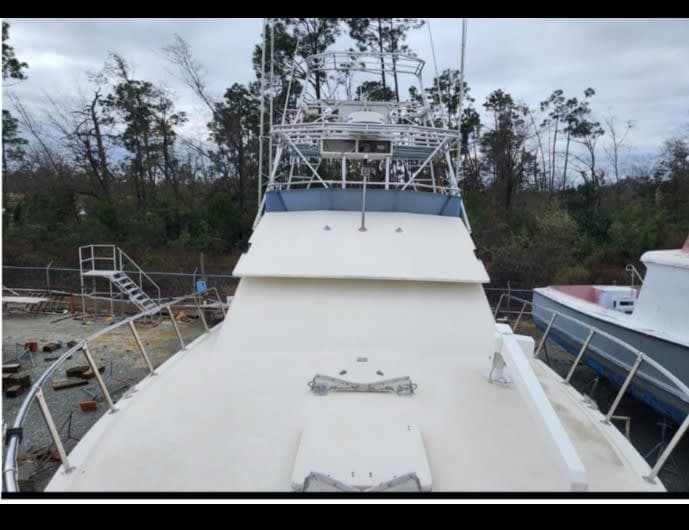 1986 Hatteras 41C thumbnail 2