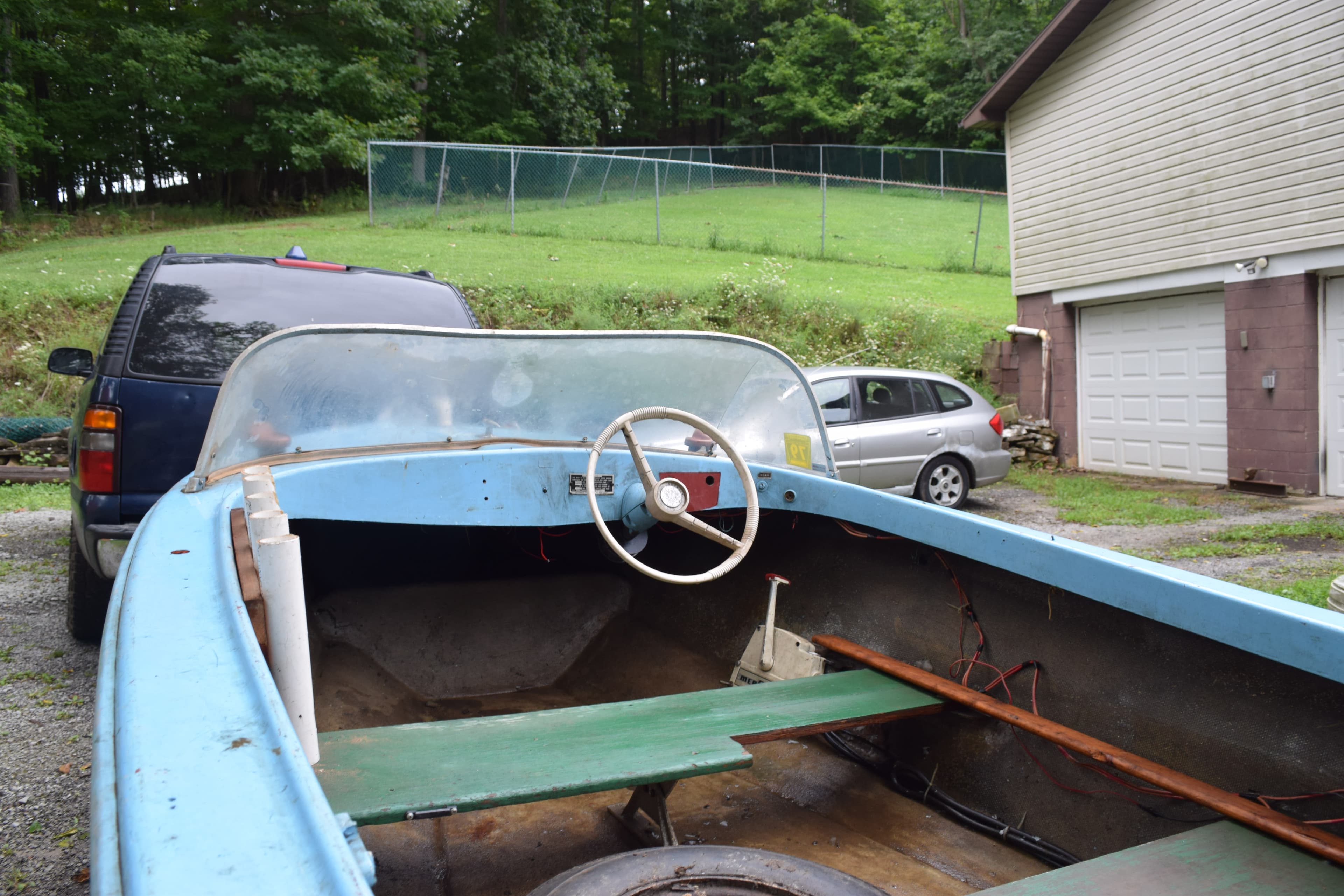 1962 Glasspar Avalon thumbnail 2