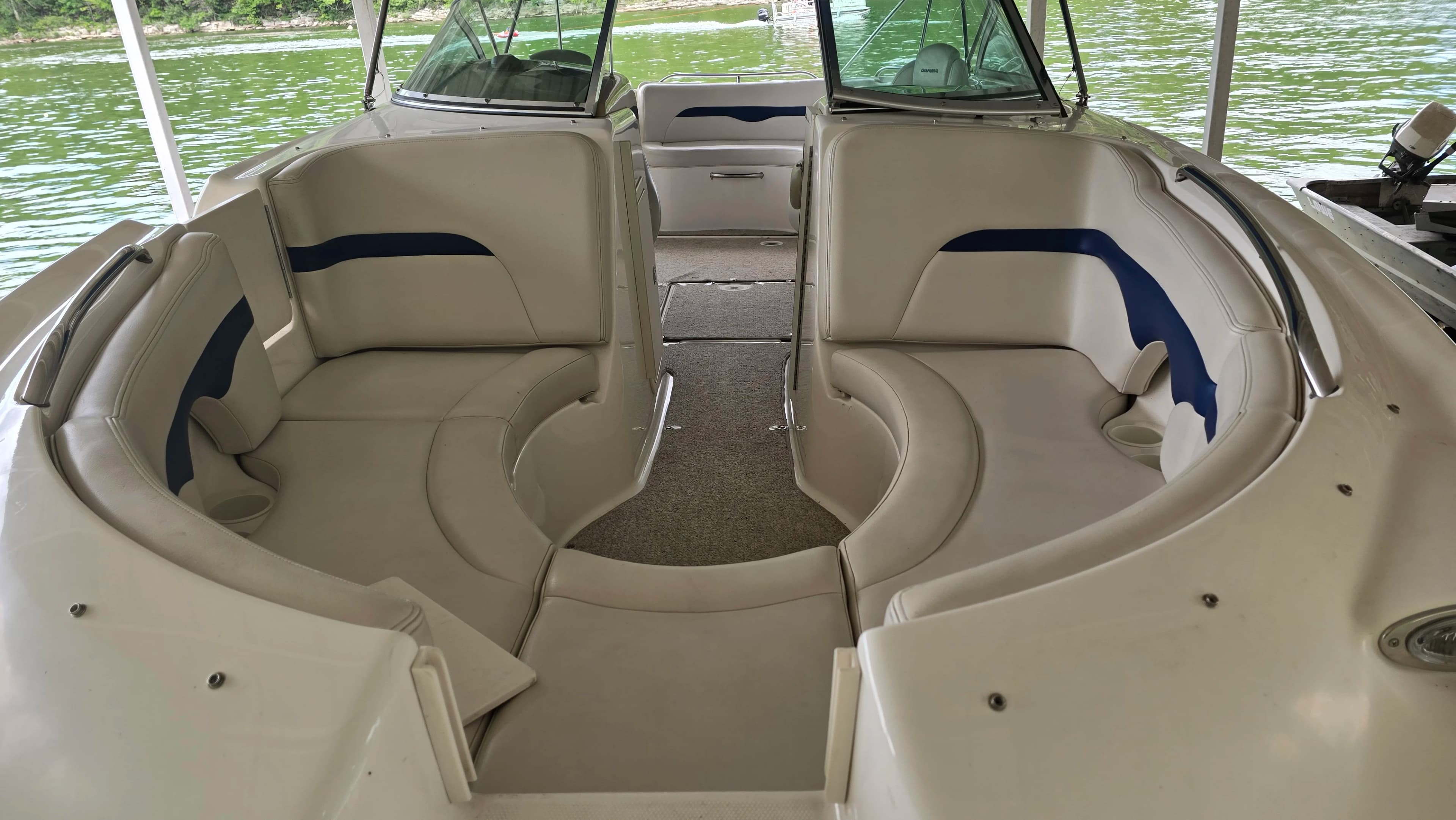 2003 Chaparral 243 Sunesta thumbnail 2
