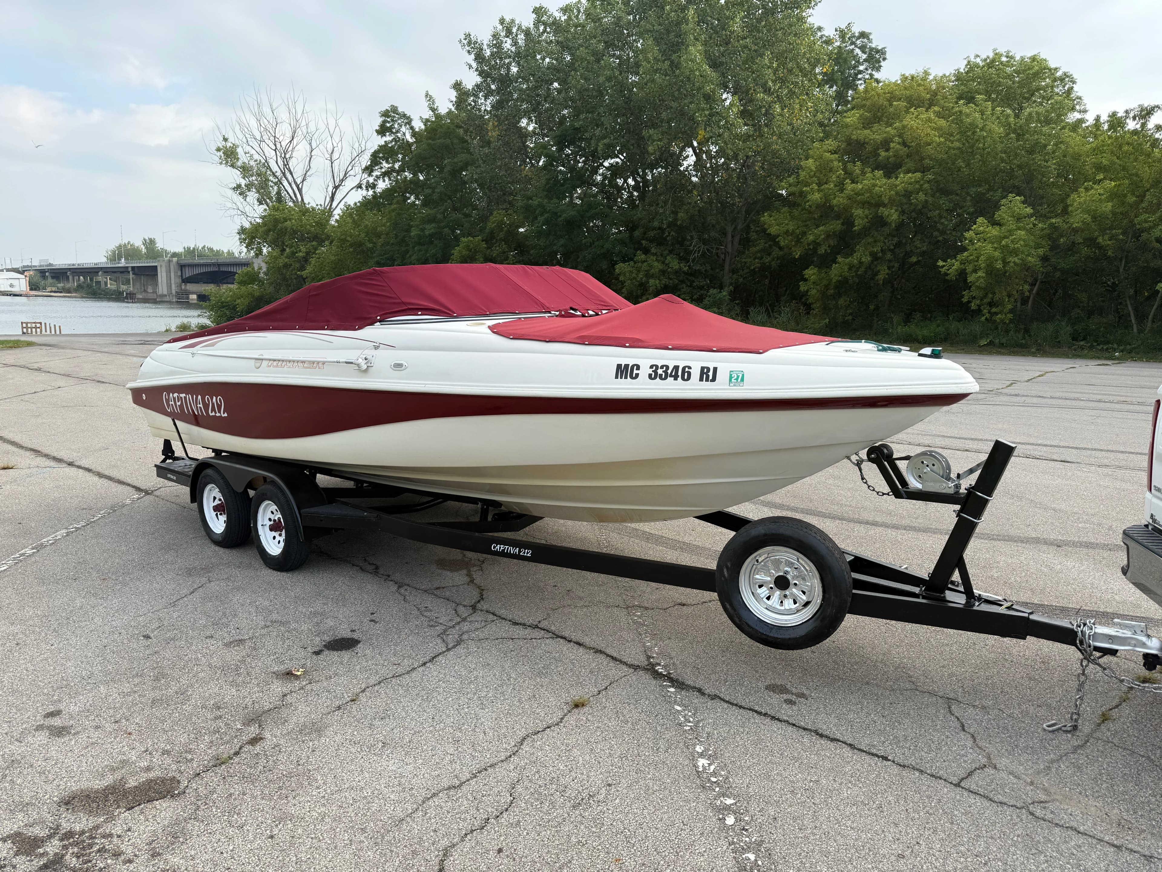 1997 Rinker Captiva 212 thumbnail 1