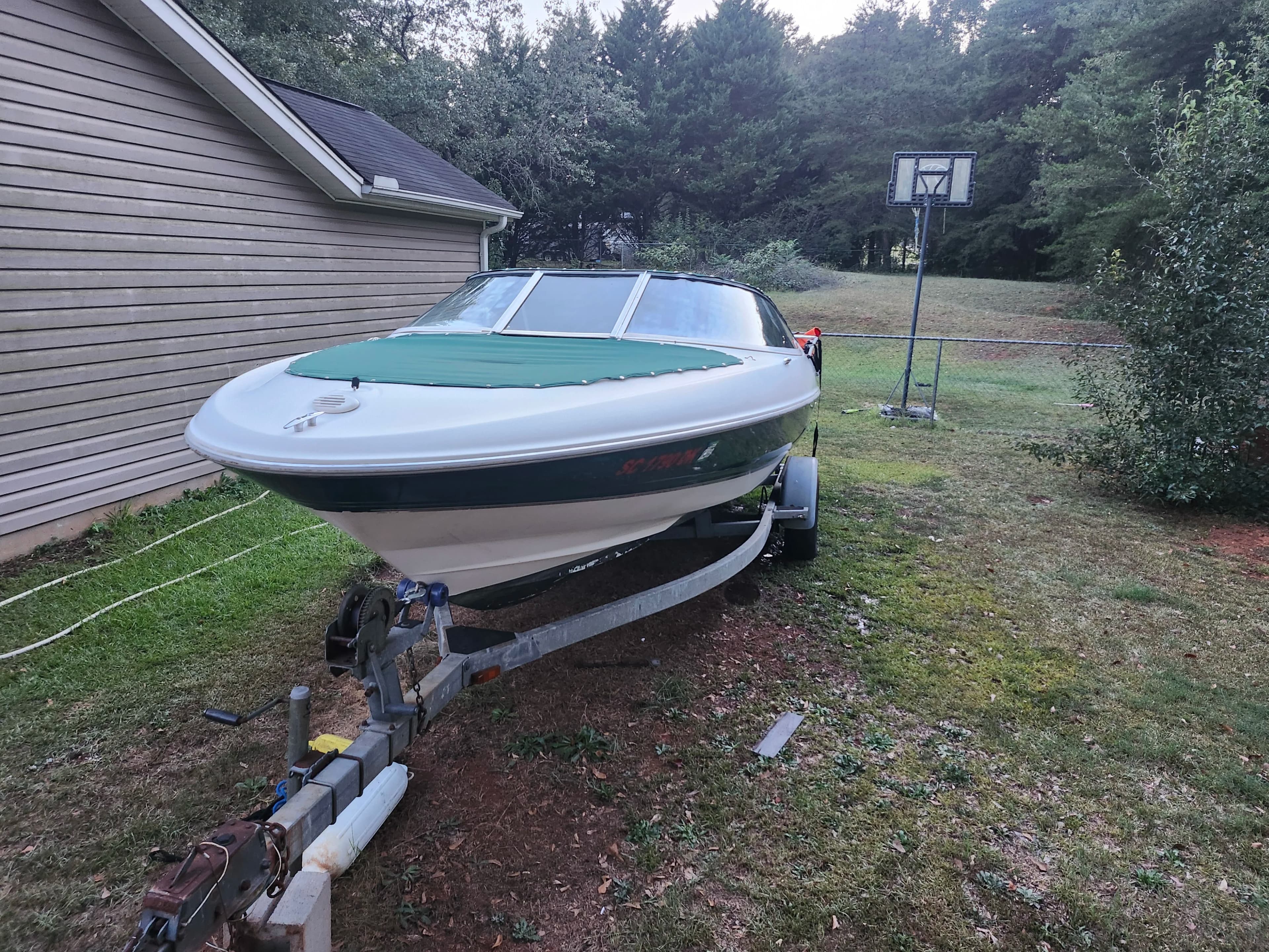 1998 Bayliner Capri