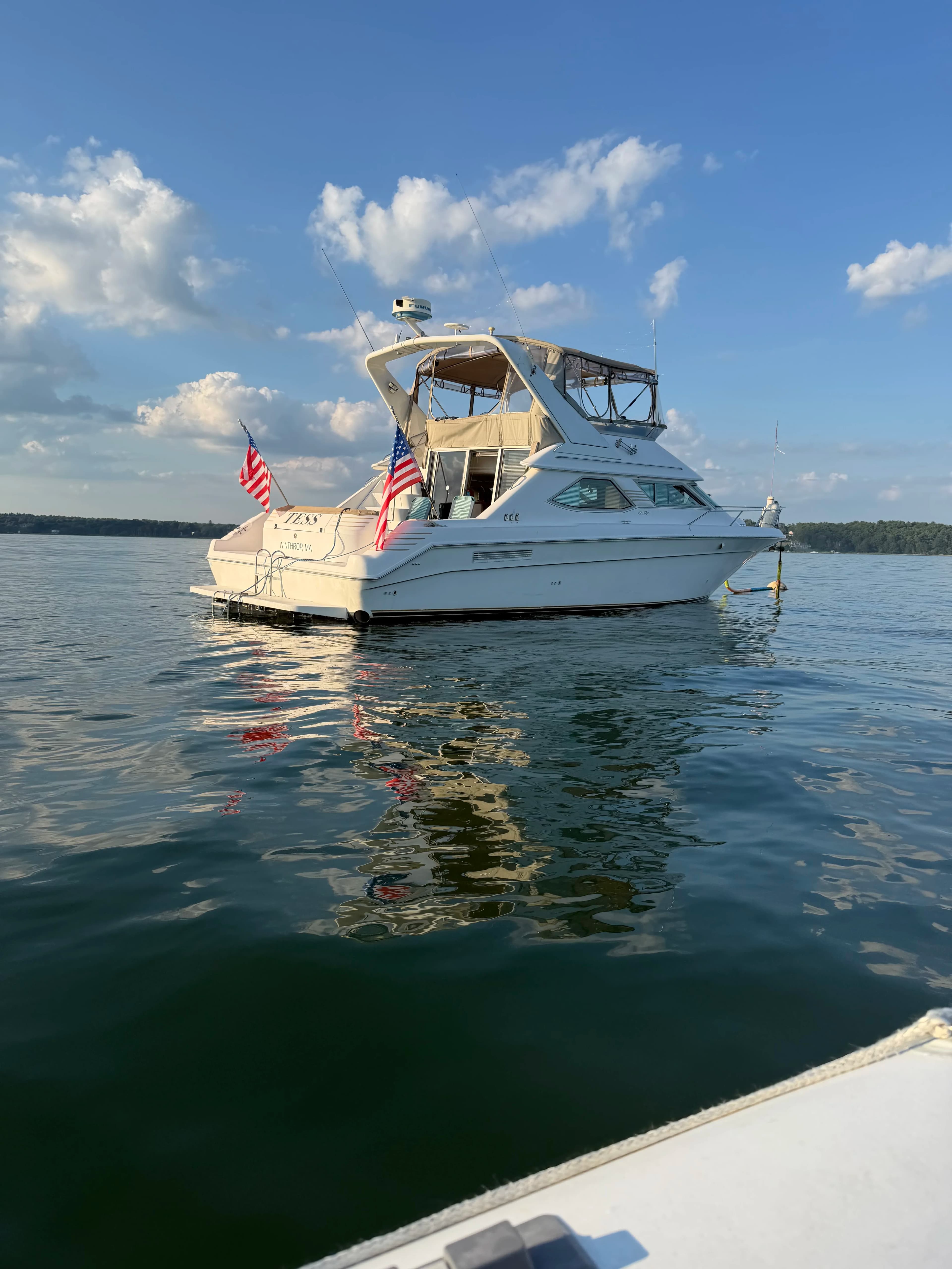 1993 Sea Ray 440 Express Bridge